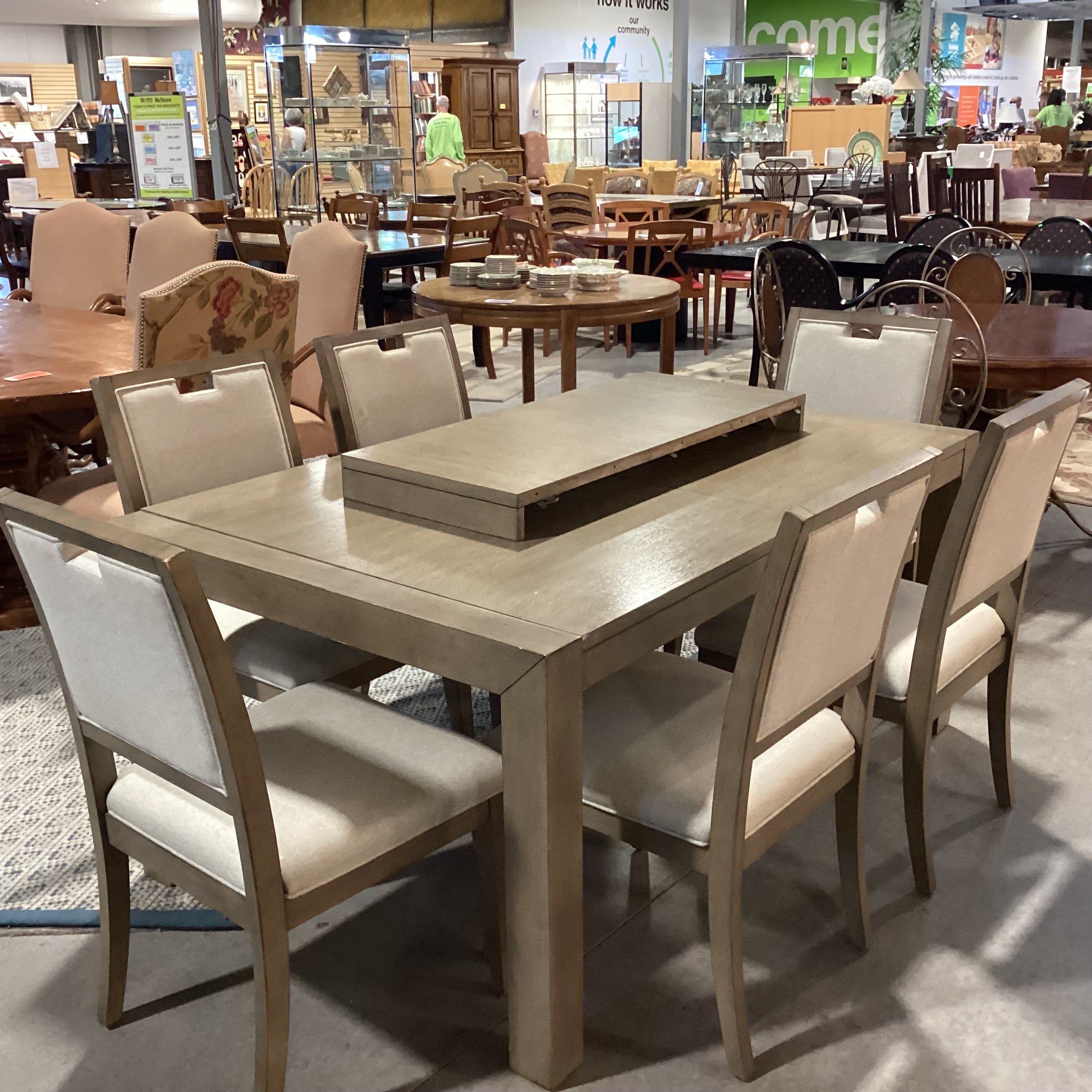 Klaussner Home Furnishings Grey Tone Finish Wood with 1 Leaf Table & 6 Chairs Dining Set 66" to 84"x 42"x 30.5"
