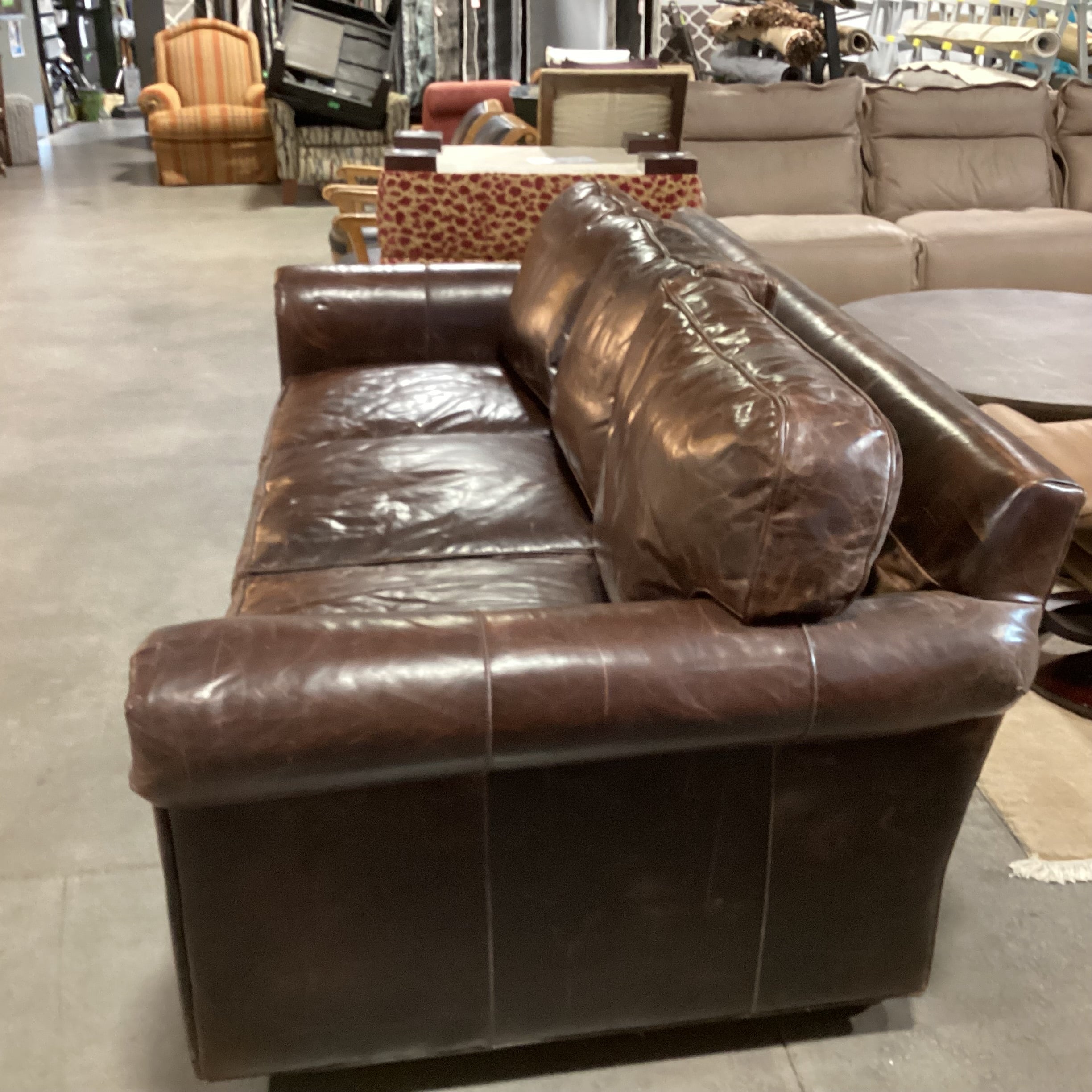 Old Hickory Tannery Distyressed Leather Queen Sleeper Sofa 91"x 43"x 33"