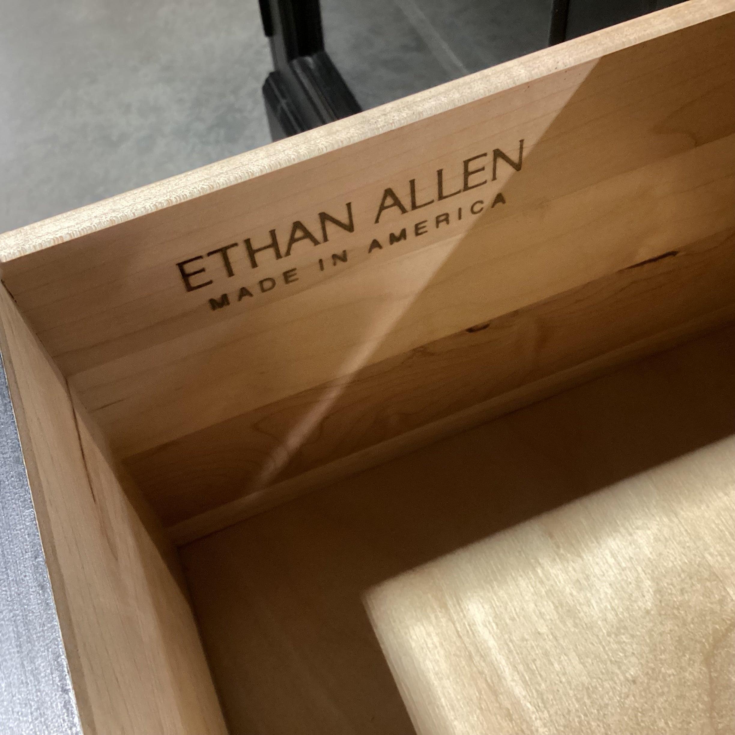 Ethan Allen New Country Distressed Black Wood 2 Glass Door with Shelves 2 Drawer Console 60"x 21.5"x 23"