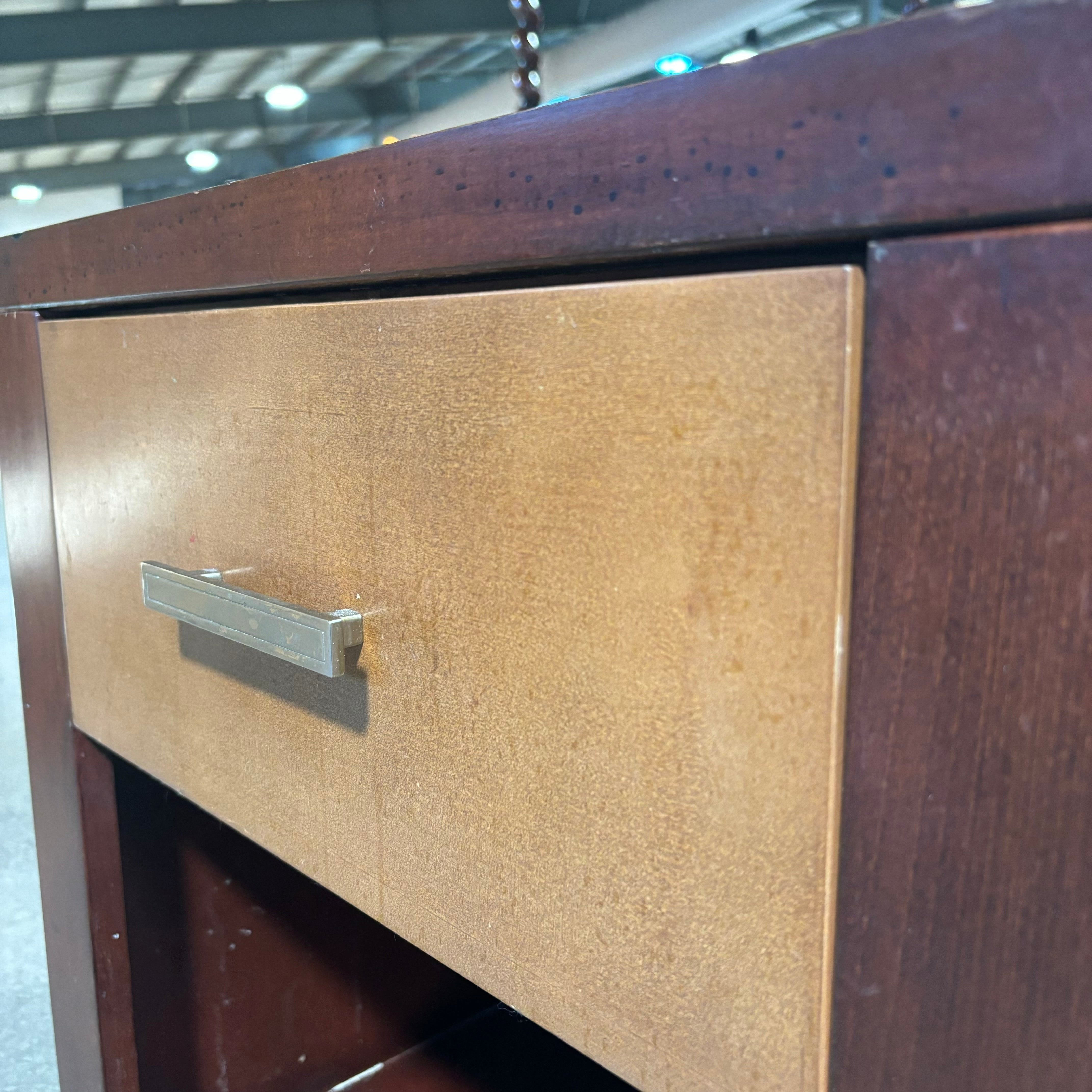 Reddish Brown Finish Solid Wood 1 Drawer with Interior Storage Nightstand 24"x 18"x 24"