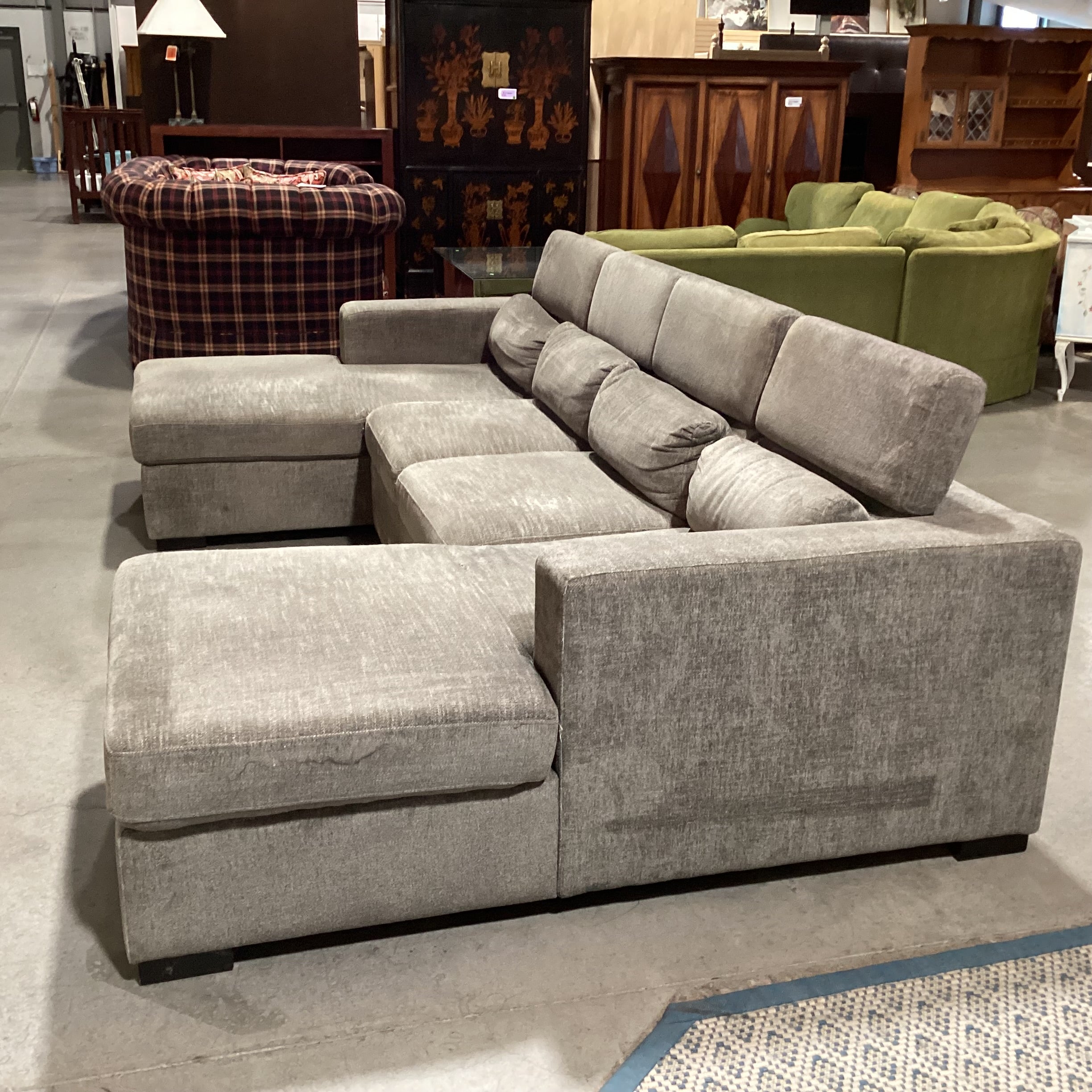 Fine Home Limited Grey Woven 2 End Chaise Pullout Middle Popup & Adjustable Headrests 3 Piece Sectional 122"x 69"x 69"x 31"