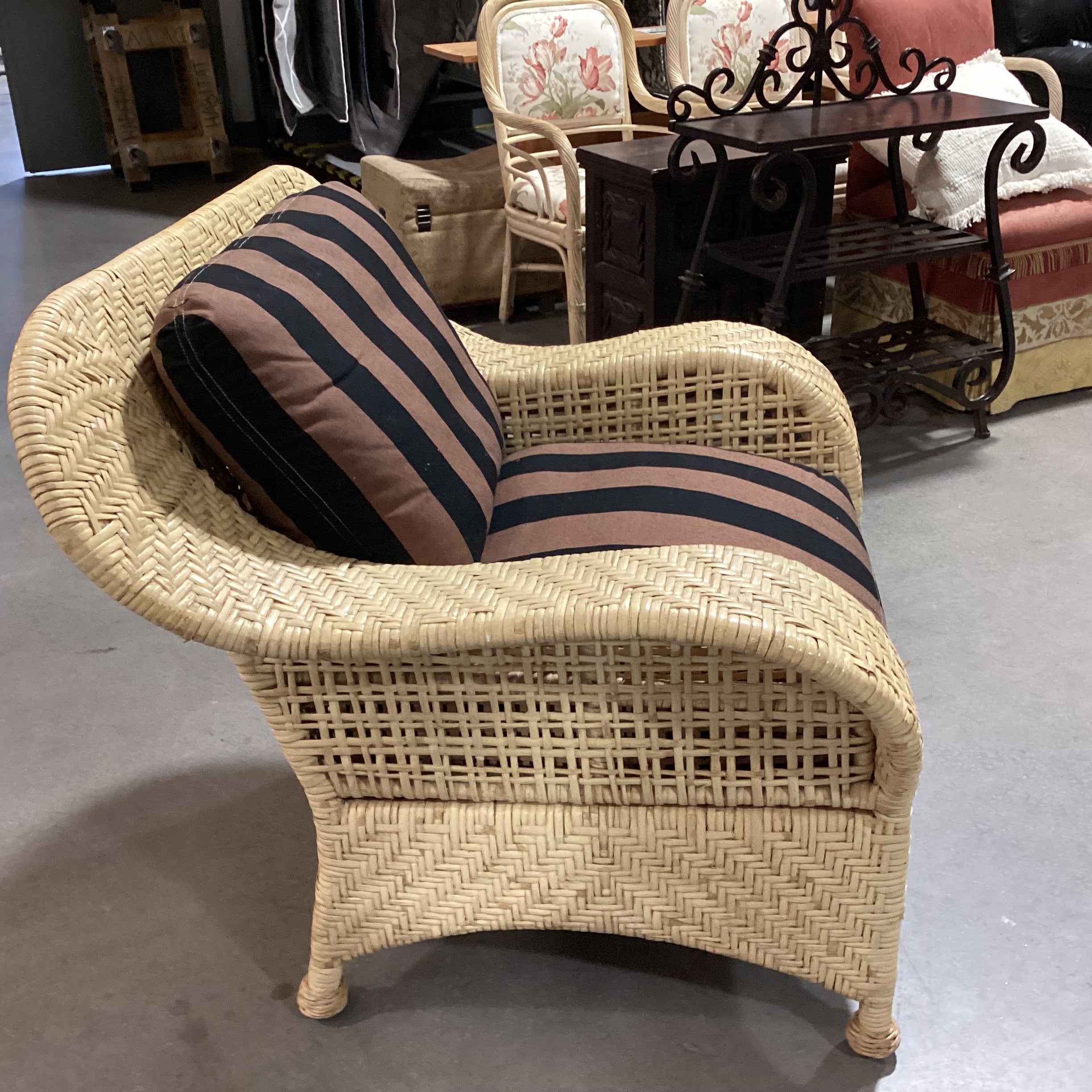 Rattan Wicker & Black Brown Stripe Down Cushions Chair 36"x 31"x 34"Chair