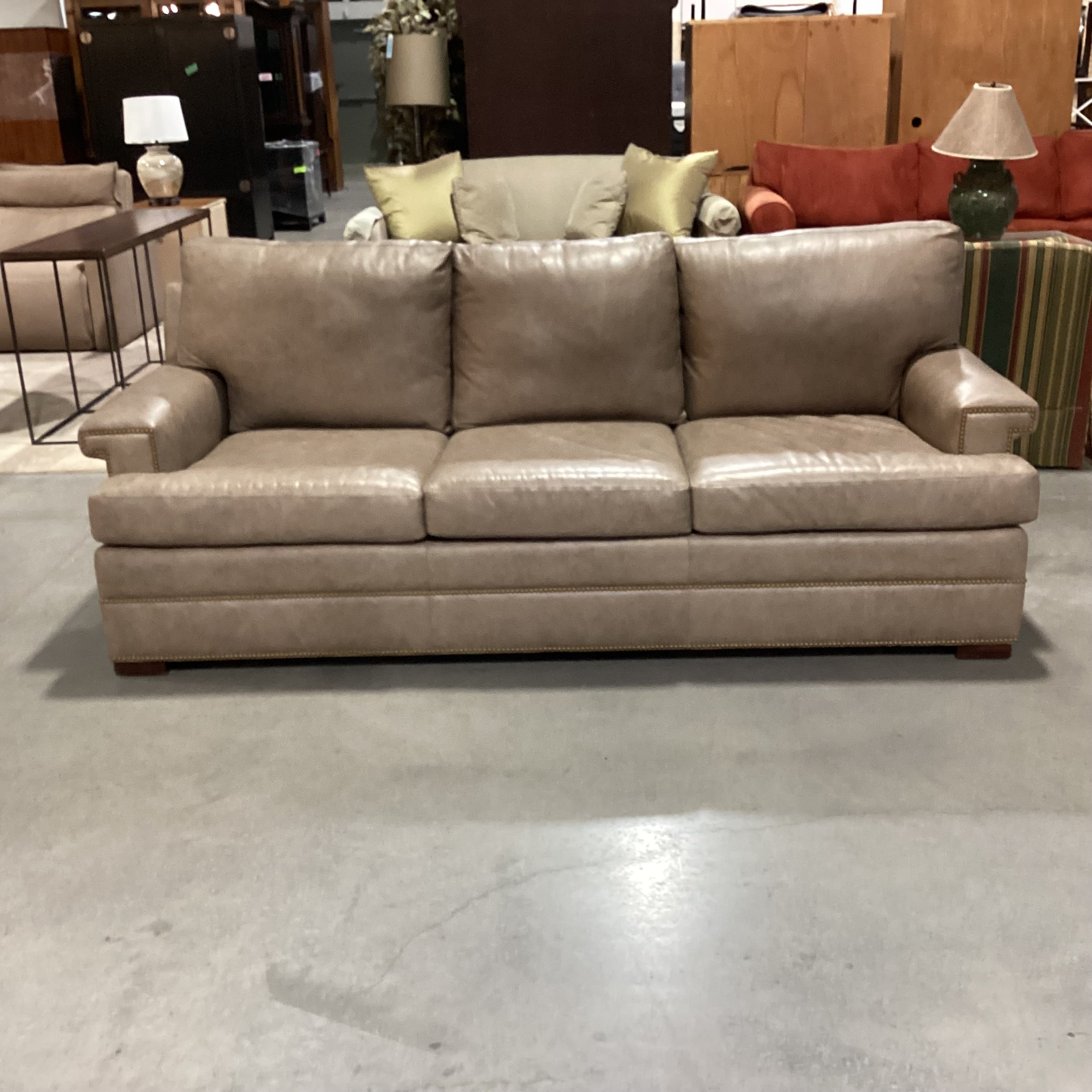Hancock & Moore Chelsea Distressed Taupe Leather Nailhead Key Style Arm Sofa 92"x 42"