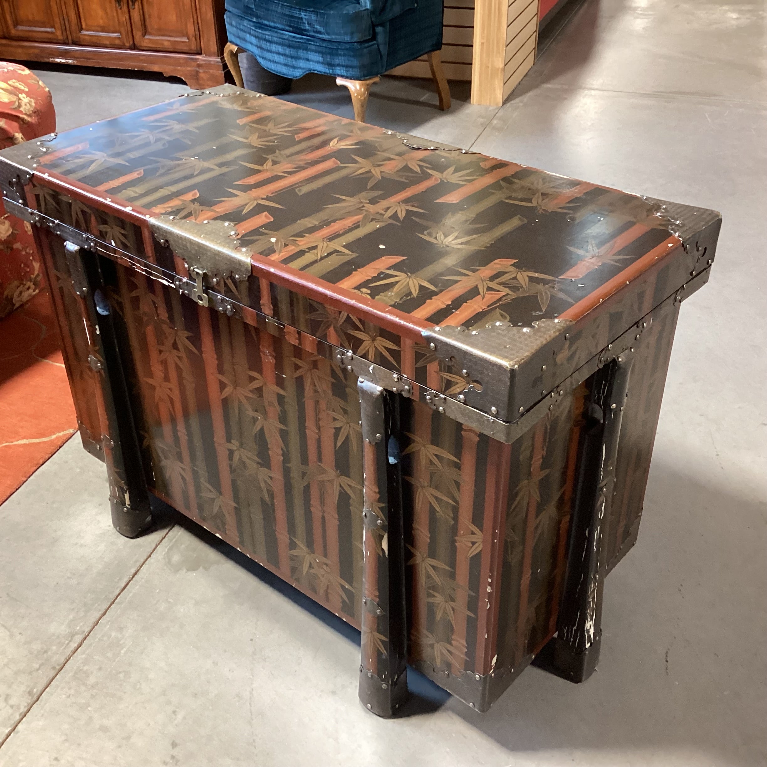 Asian Bamboo & Leaf Design with Metal Accent & Silklined Trunk 40"x 20"x 27"