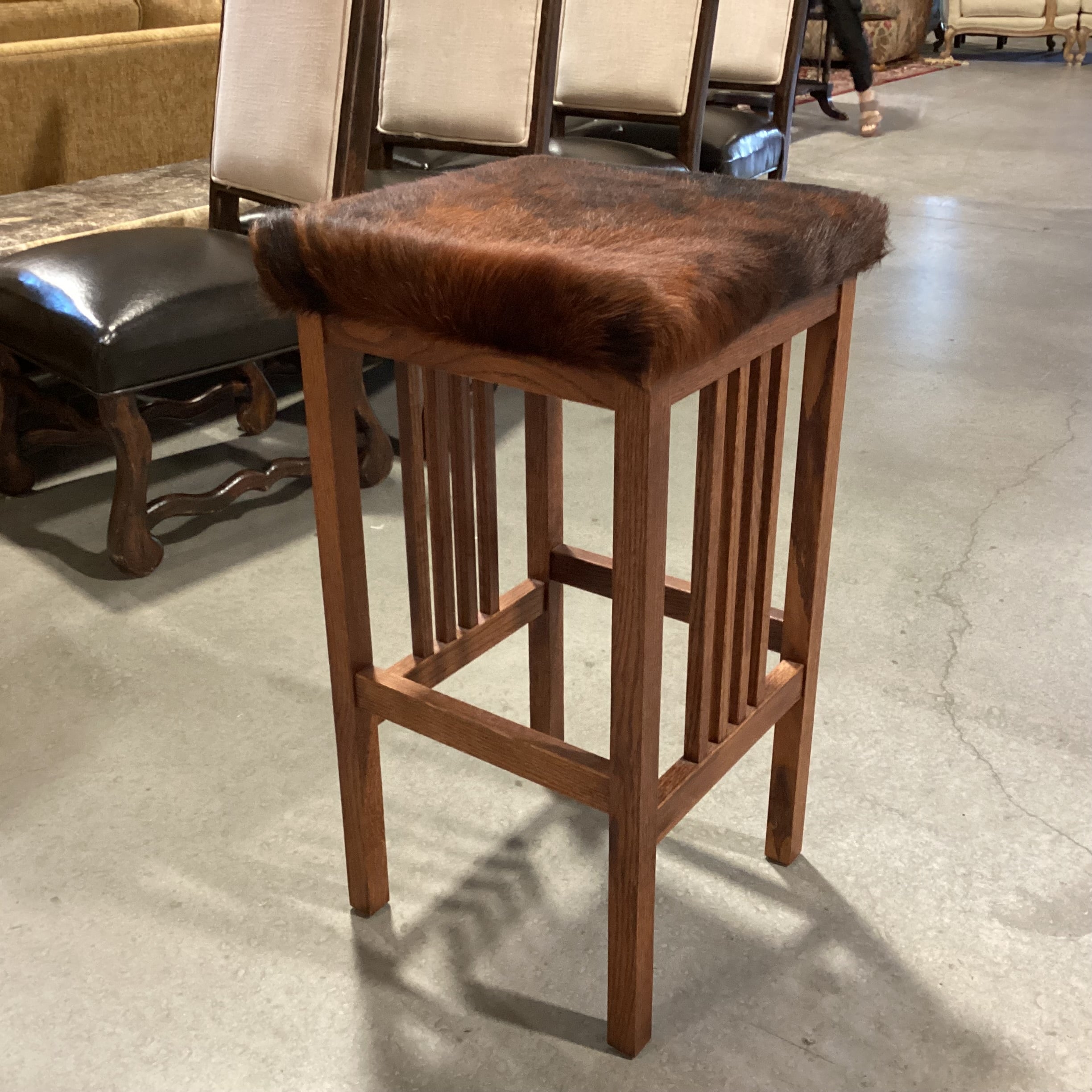 Amish Mission Style Oak with Black & Brown Cowhide Barstool 32"
