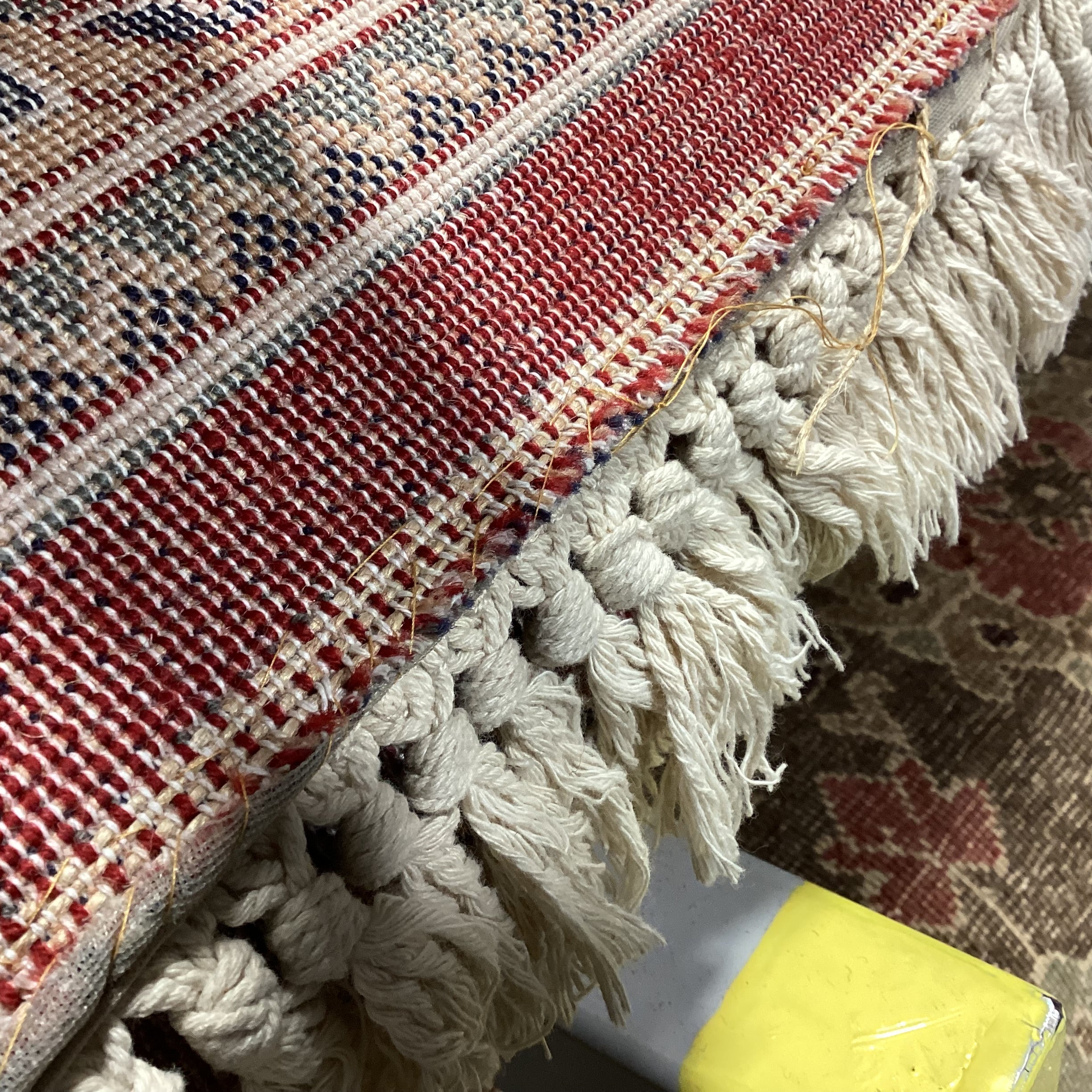 Foreign Accents Rug Gallery Red Navy Ornate Floral with Border & Fringe Rug 8'2"x 11'5"