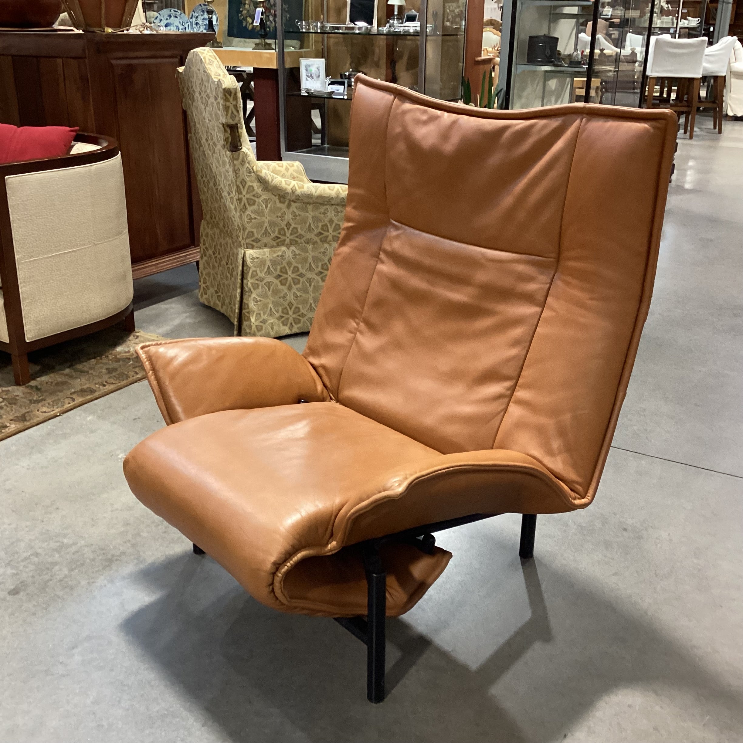 Vintage Vico Magistretti for Cassina Veranda Cognac Leather Lounge Chair 38"x 38" to 62"x 44"