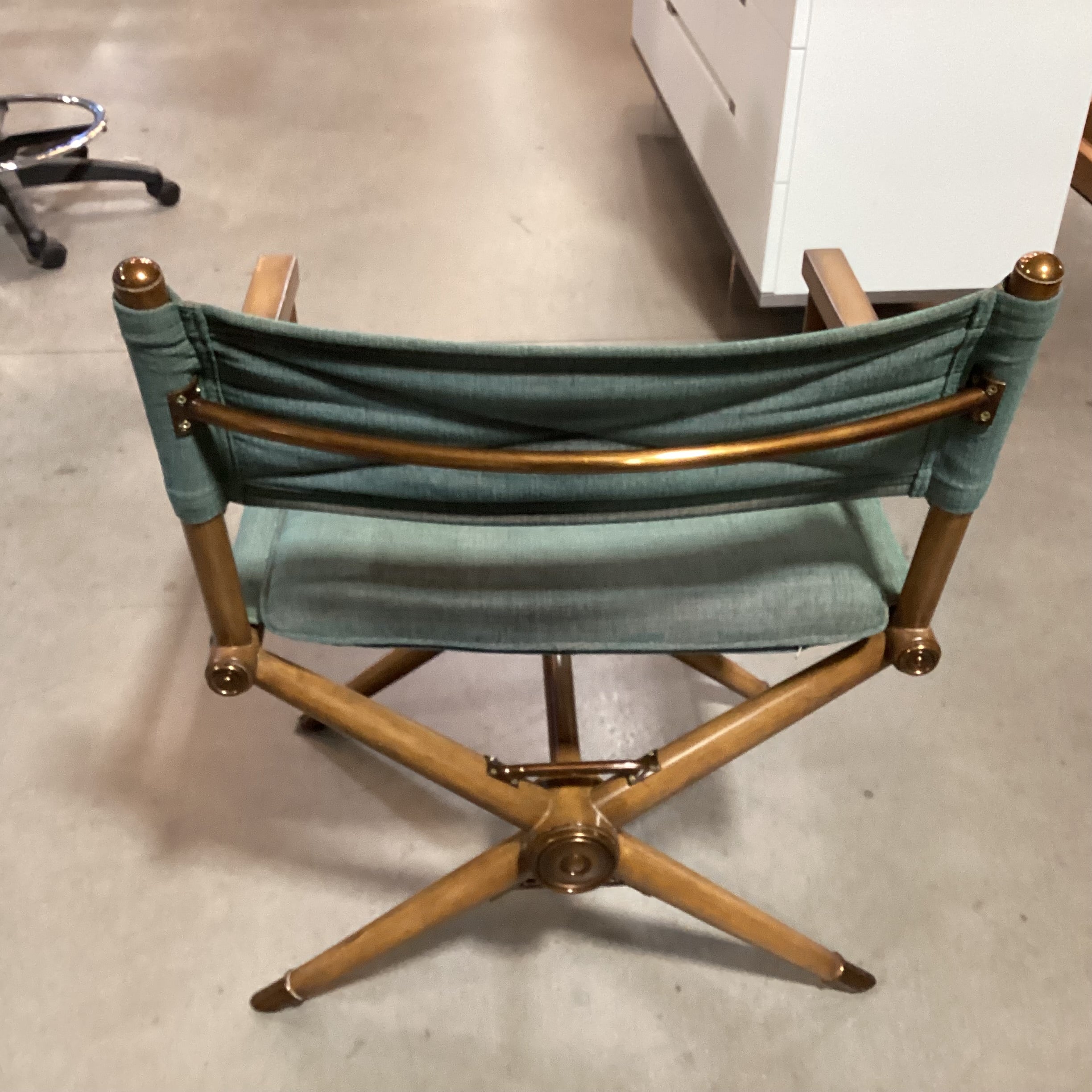 Vintage Kreiss Green Woven Finished Wood with Copper Finished Brass Accent Director Chair 26"x 24"x 33"