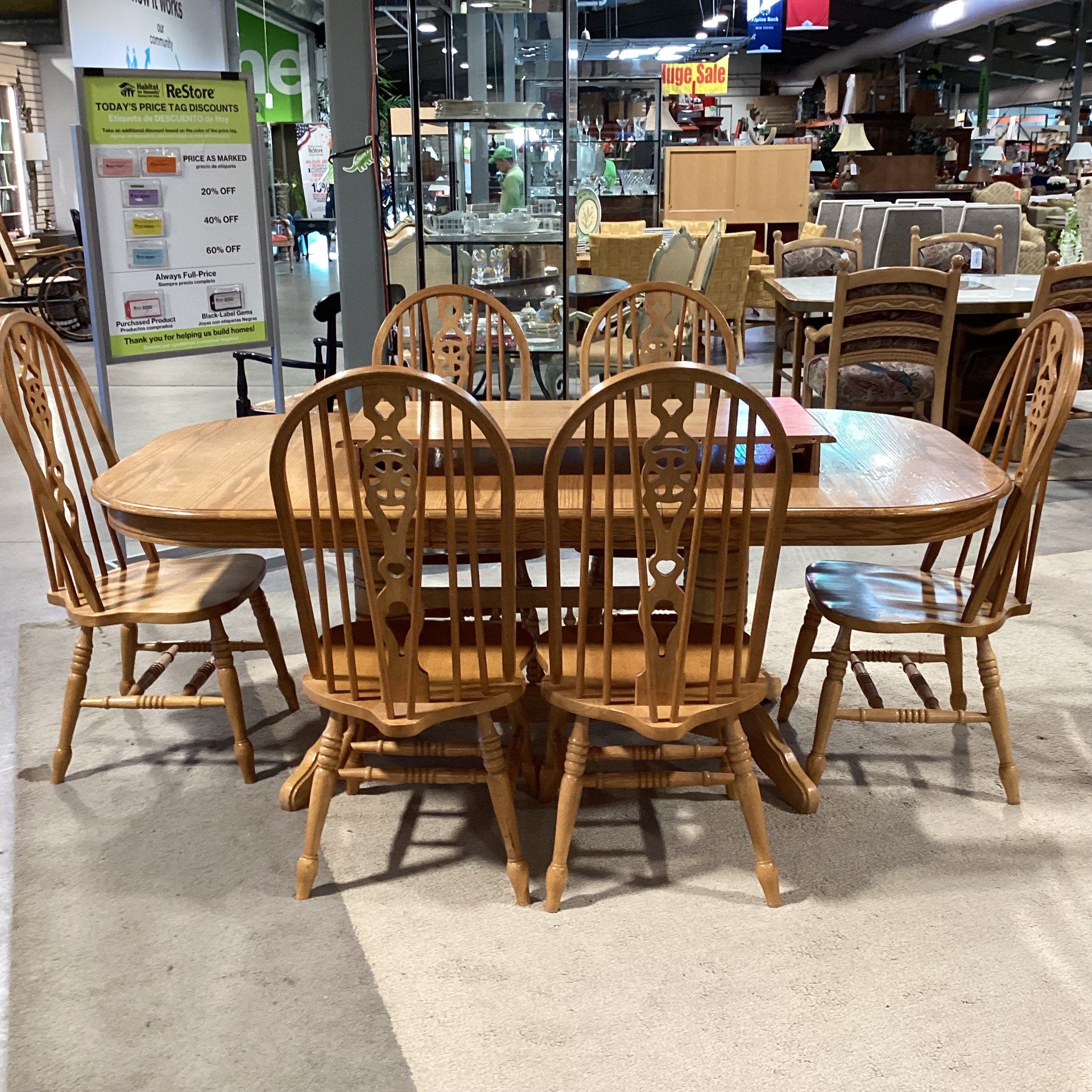 Winners Only Oak & Veneer Windsor Style with 2 Leaves & Trestle Table & 6 Chairs Dining Set 60" to 96"x 42"x 30"