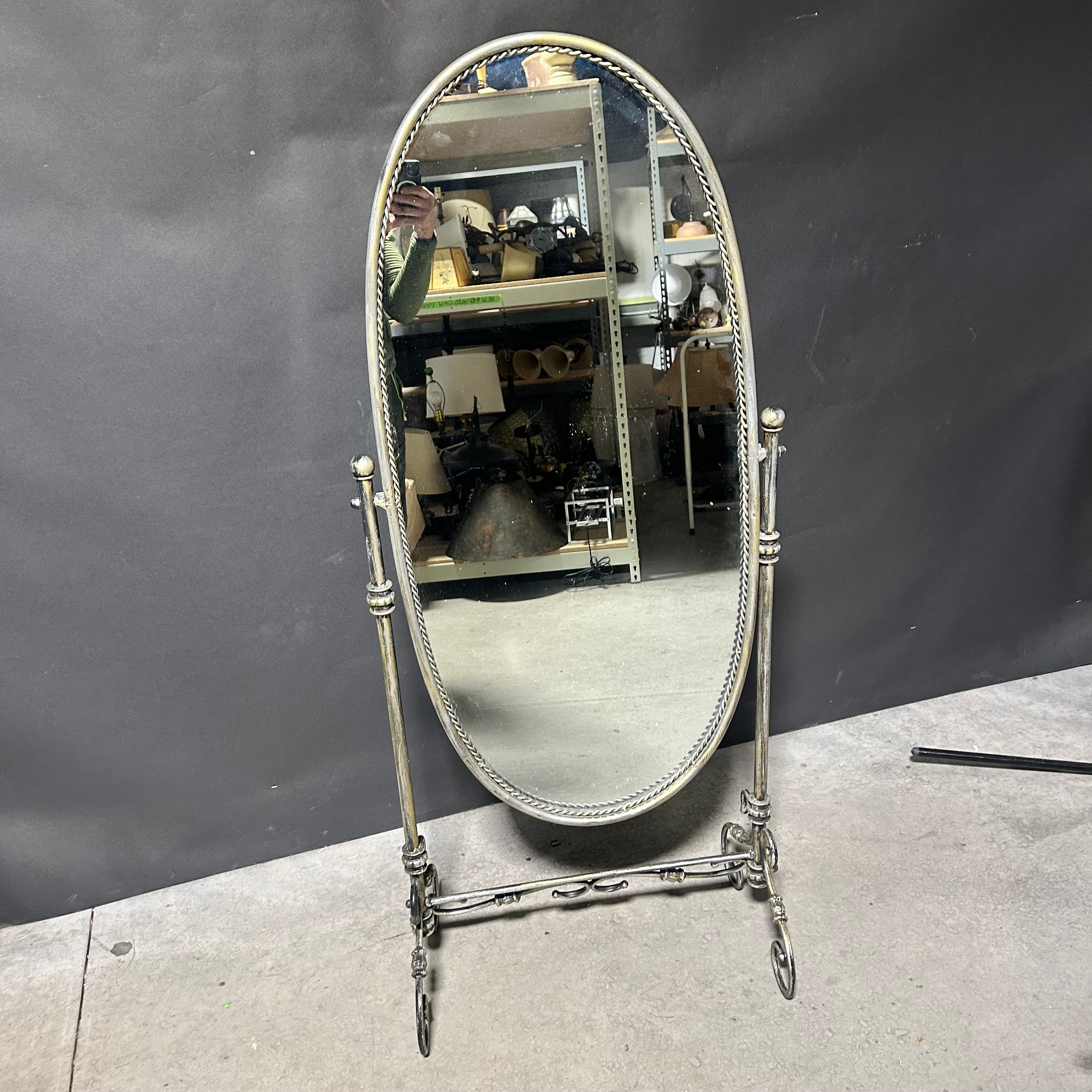 Antique Metal Finish Oval Standing Floor Mirror 25.5"x 59,5"