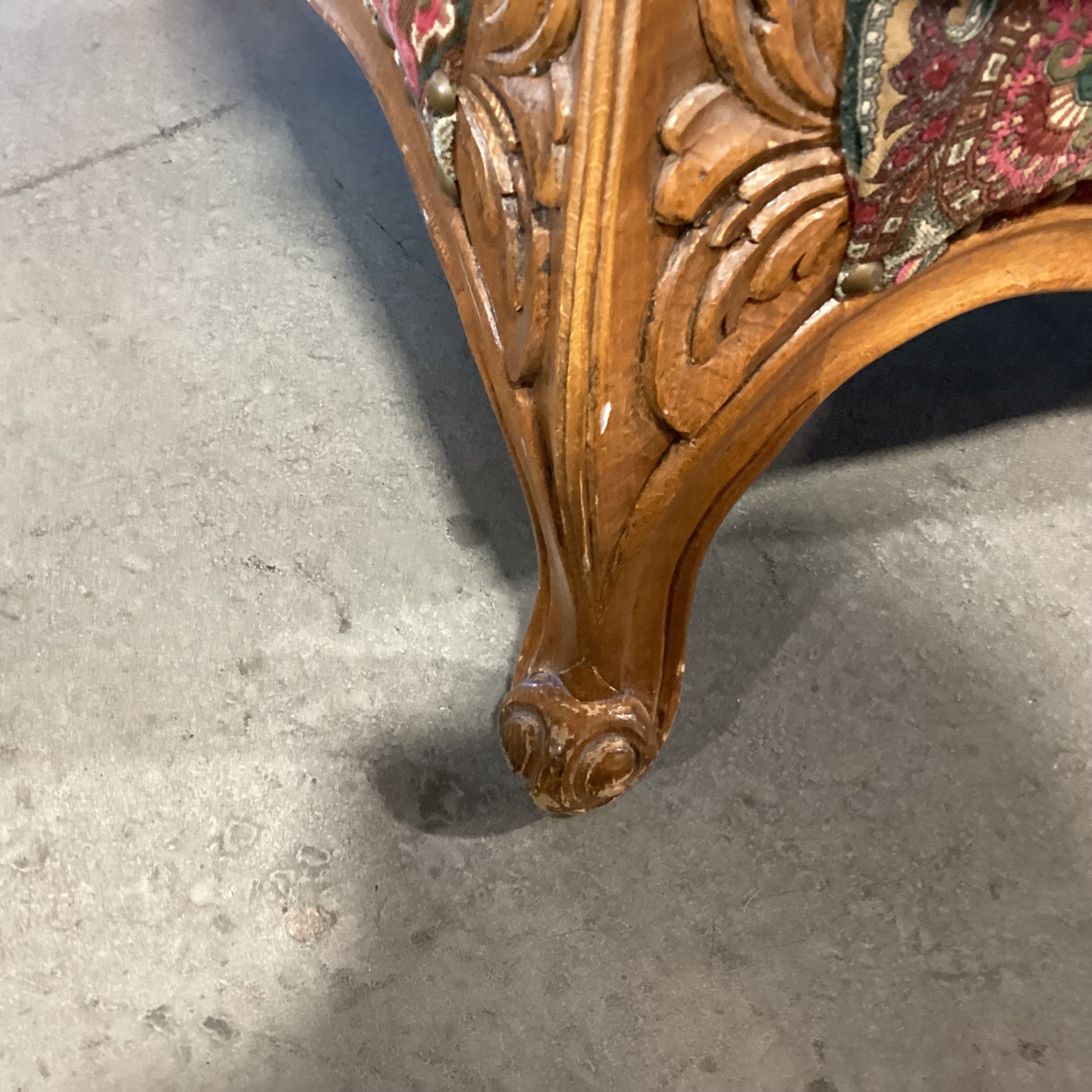 Vintage Ralph Lauren Red Green Paisley Velvet Nailhead & Carved Wood Oversized Chair 42"x 42"x 38"