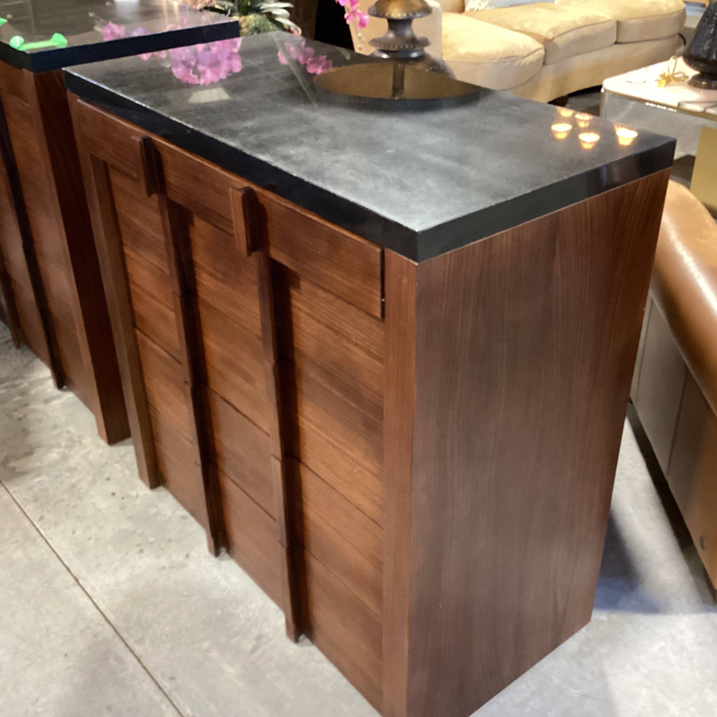 Dark Finish Wood & Black Stone 5 Drawer Chest Dresser 39.5"x 20"x 39.5"