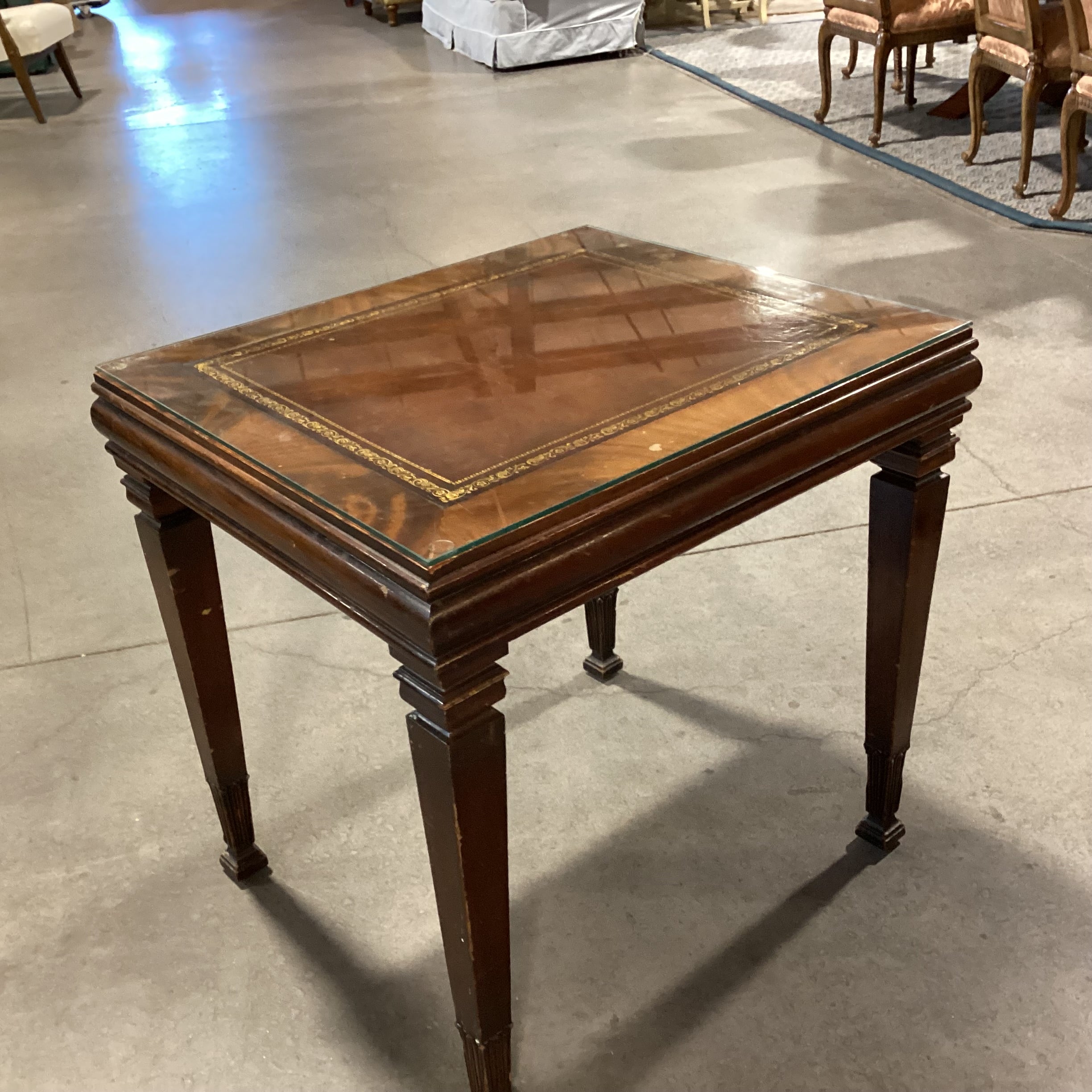 Vintage Finished Carved Wood Veneer Band & Inset Leather Glass Top End Table 27"x 23"x 27"