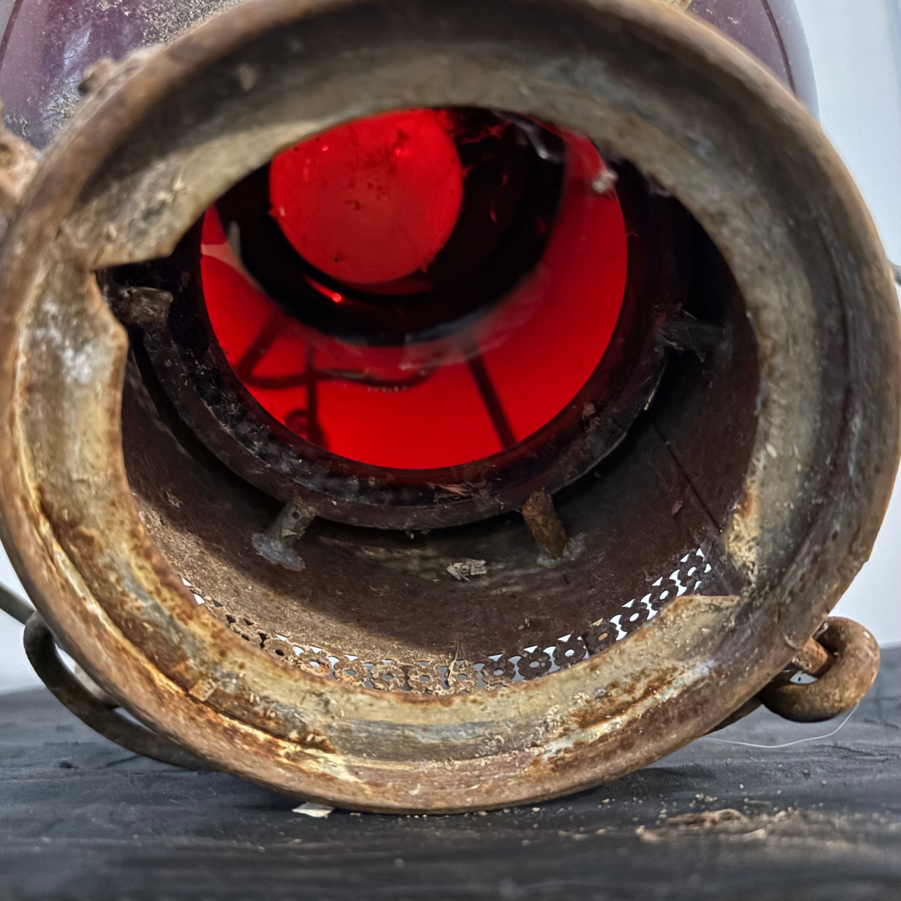 Vintage Red Onion Ships Lantern, 14" x 18"