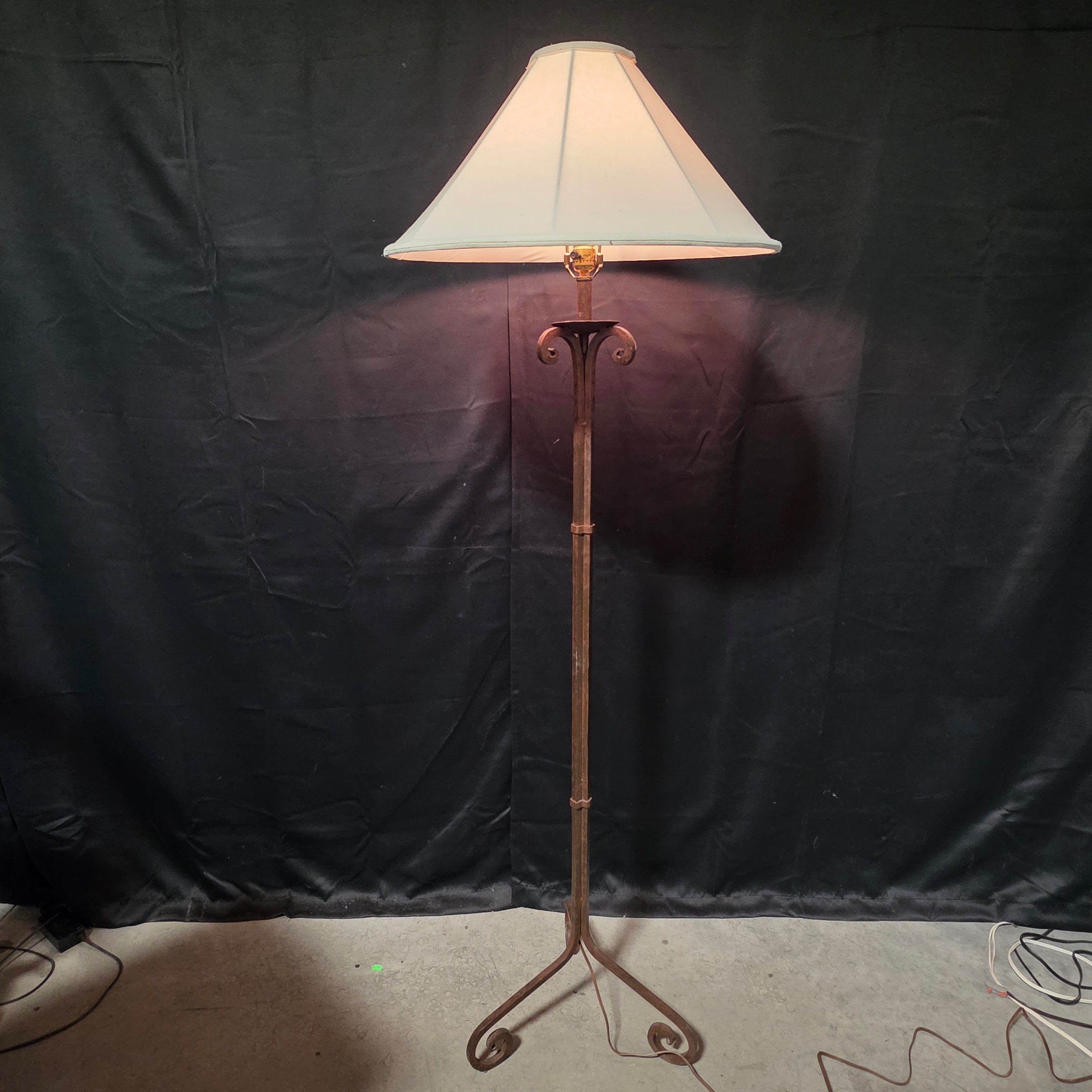 Vintage Ranch Style Wrough Iron Floor Lamp 22"D x 63"
