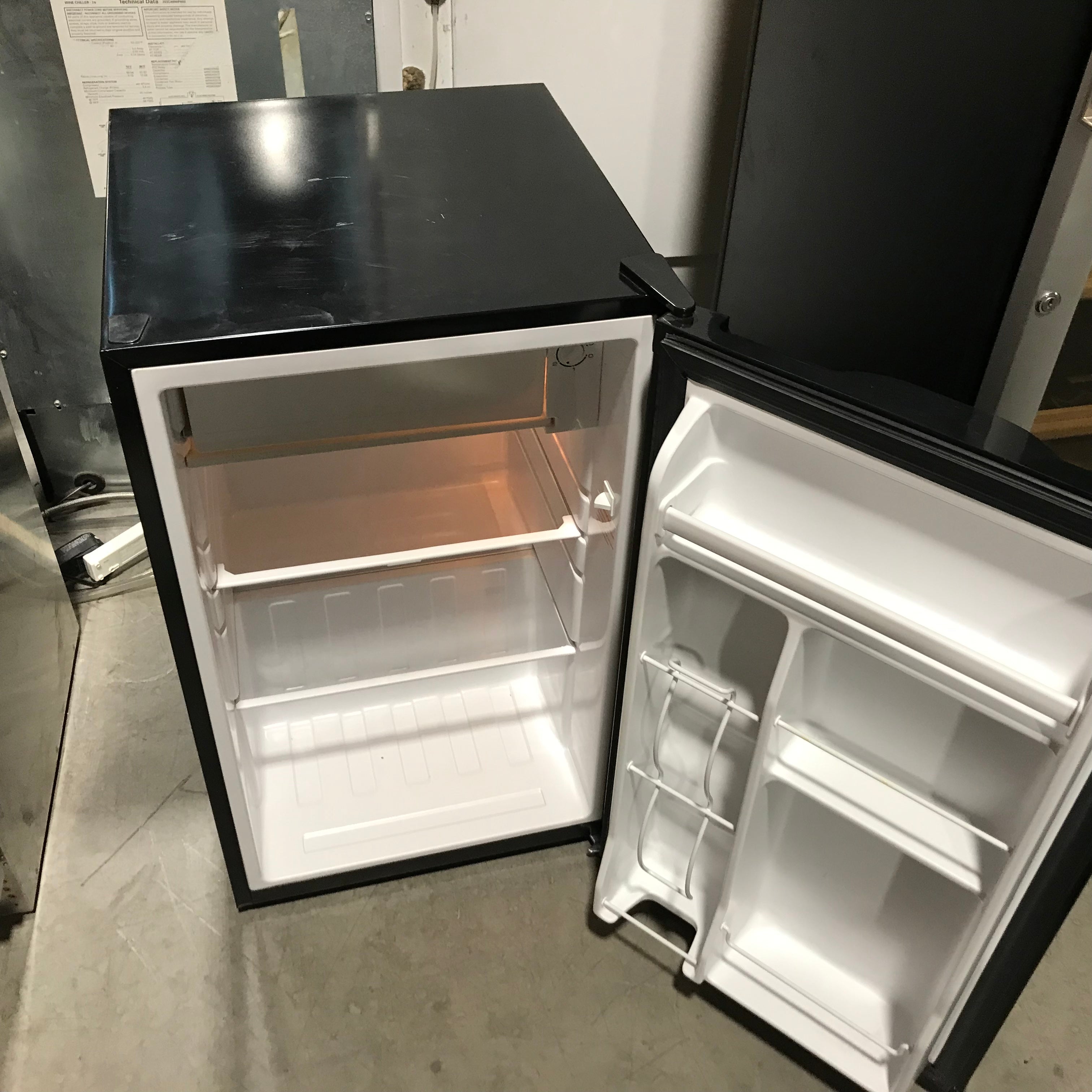 Frigidaire Black Under-The-Counter Refrigerator 19.5"x 22"x 33.5"