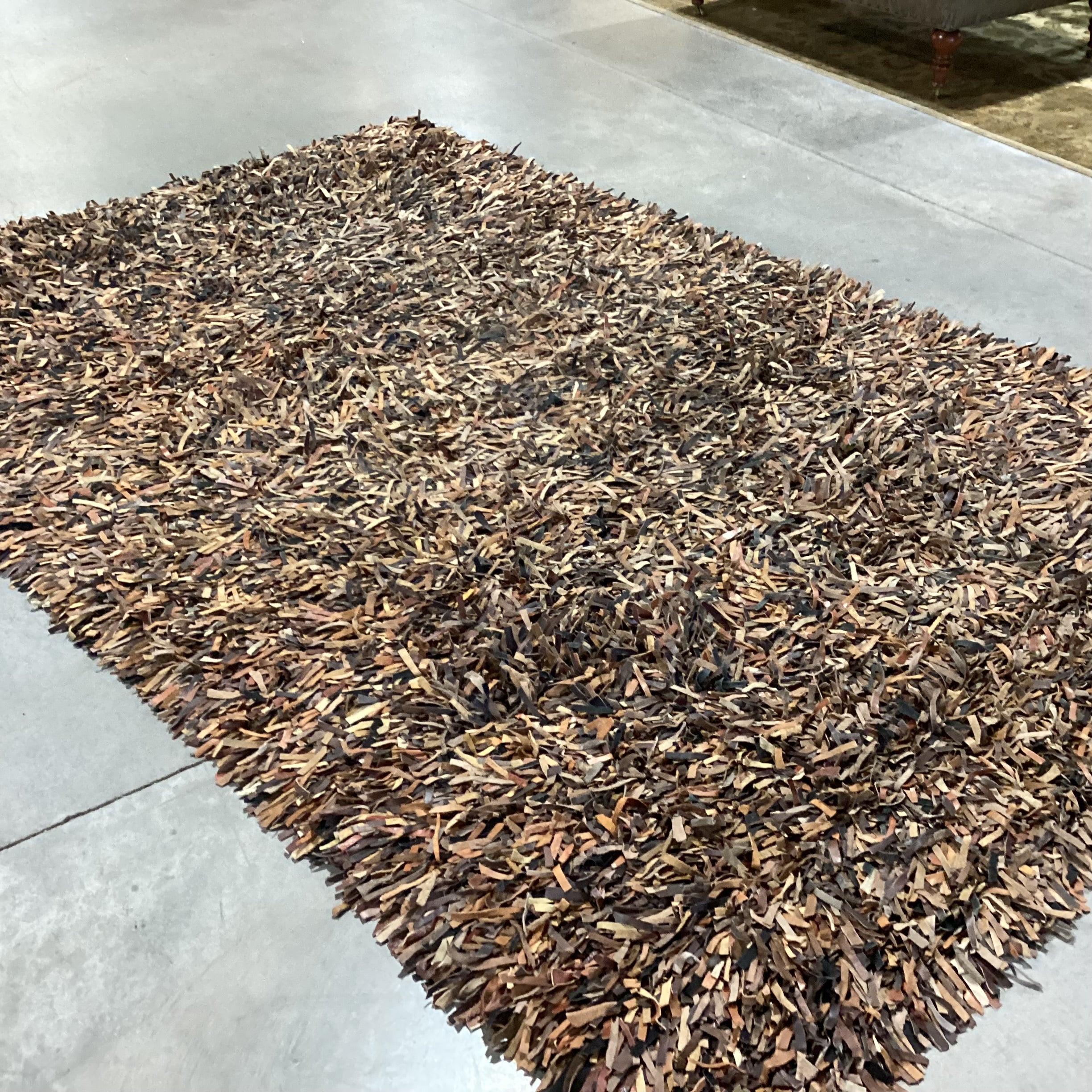 Dream Weavers Multi Browns Leather Shag Rug 6'x 9'