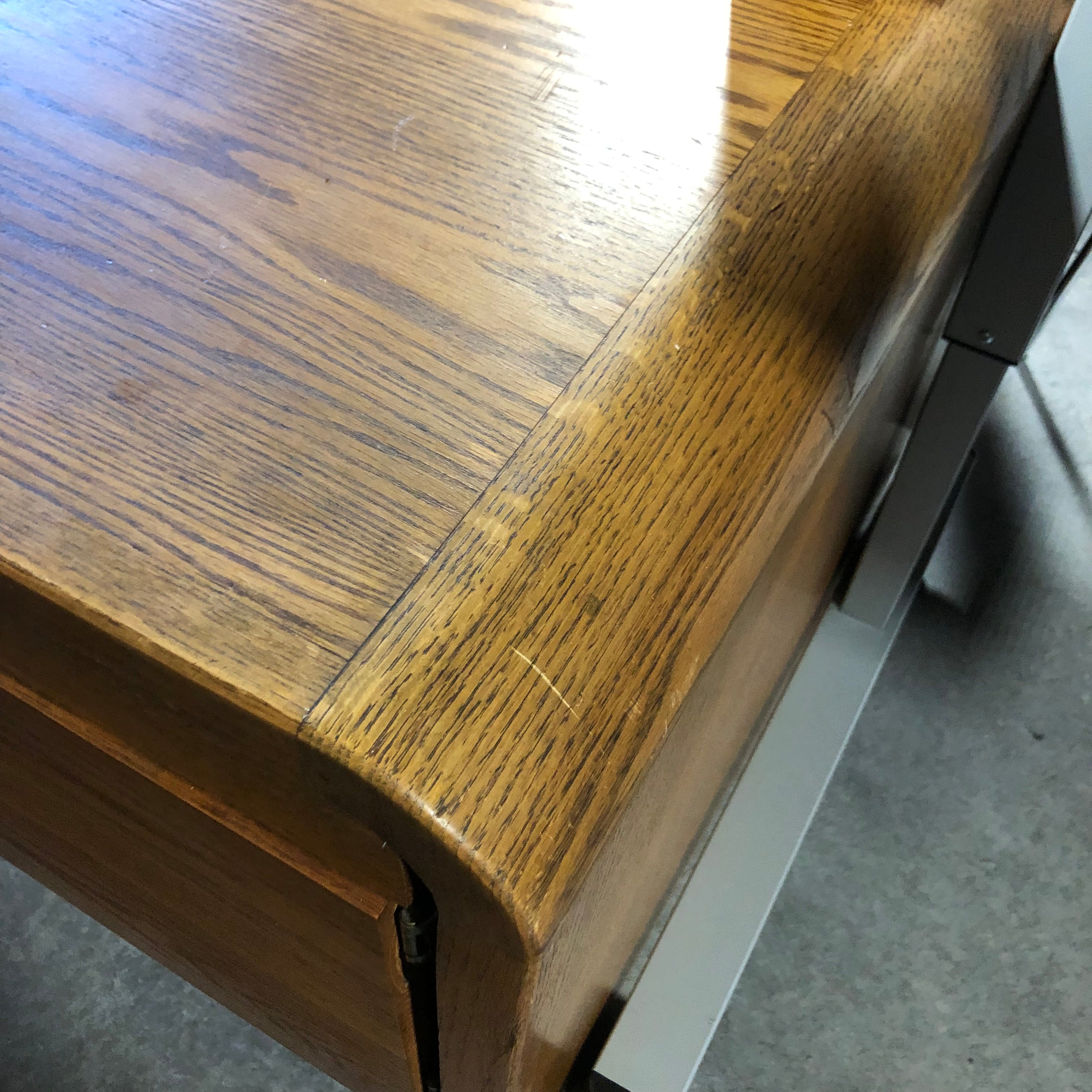 Solid Oak Office Desk 48"x 29"x 65"