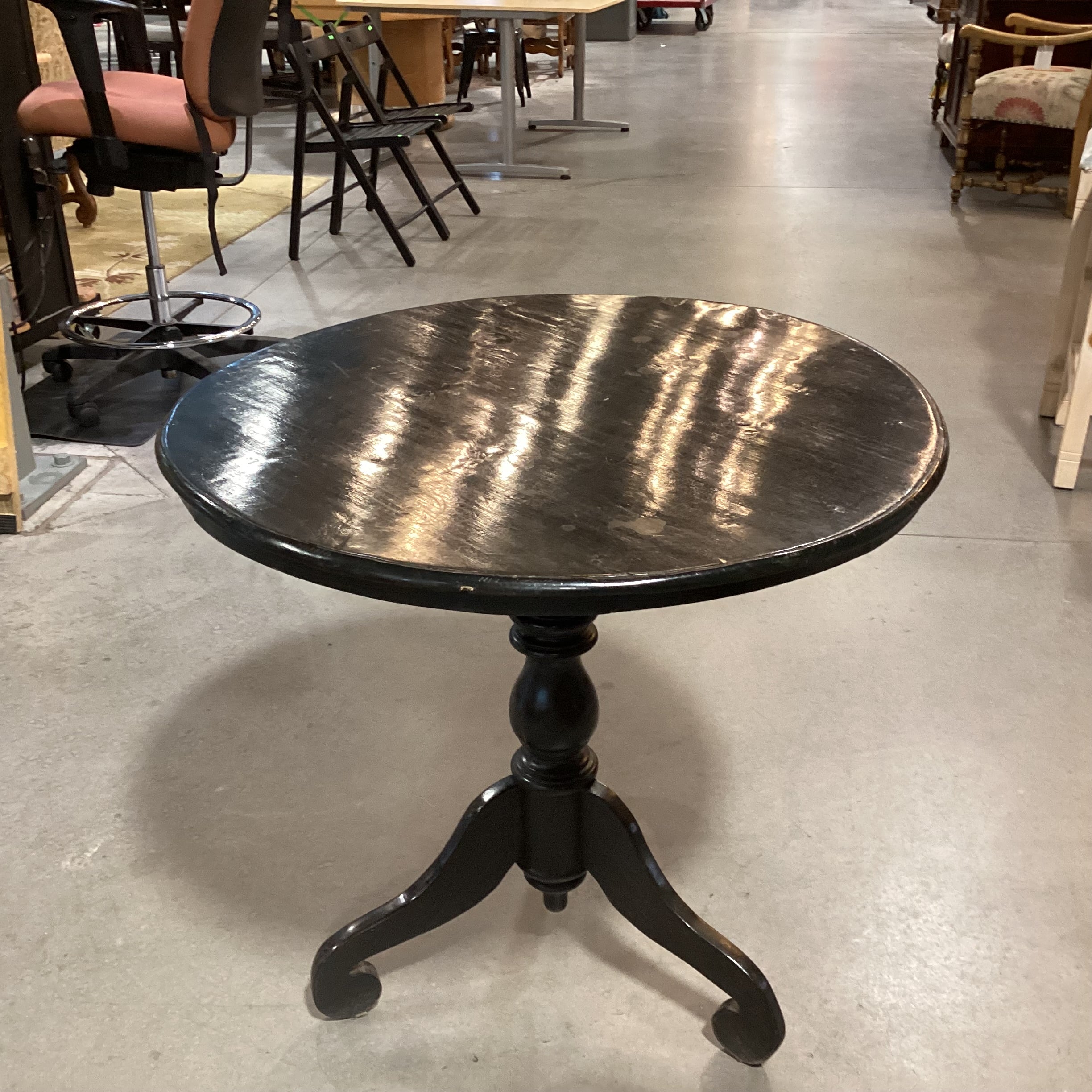 Round Black Finished Wood with Pedestal Accent Table 30"x Diameter x 30"