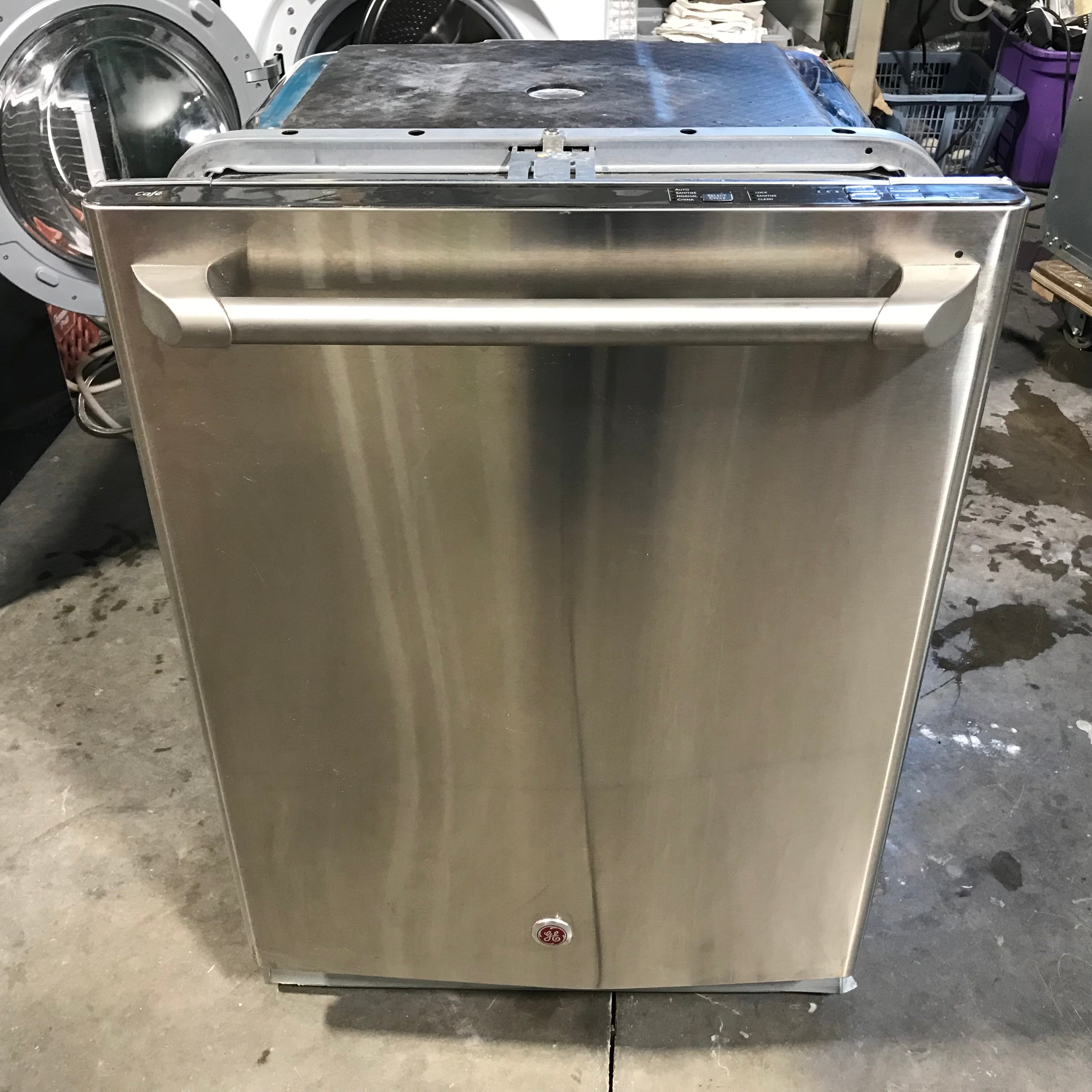 GE Stainless Steel Dishwasher 24"x 24"x 34"