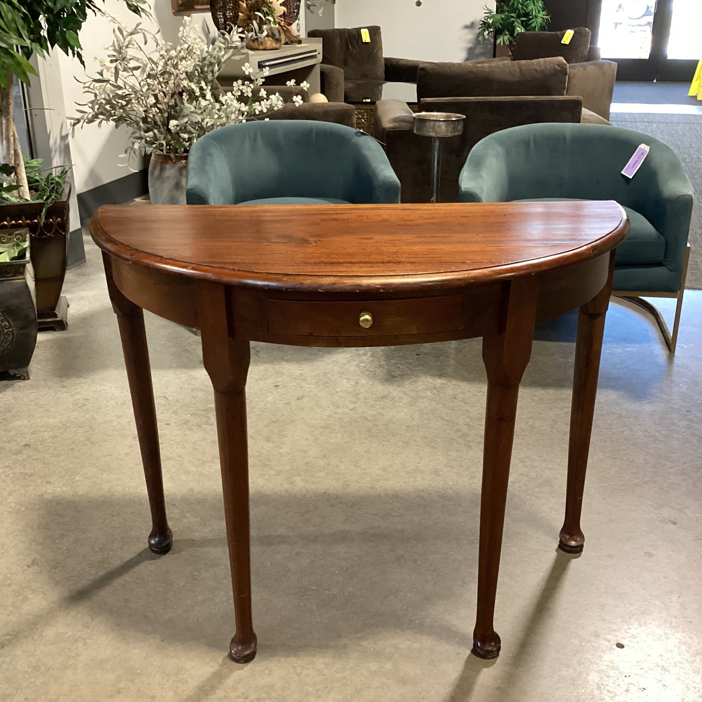 Carved Finished Wood Half Moon with 1 Drawer Accent Table 39"x 18"x 30"