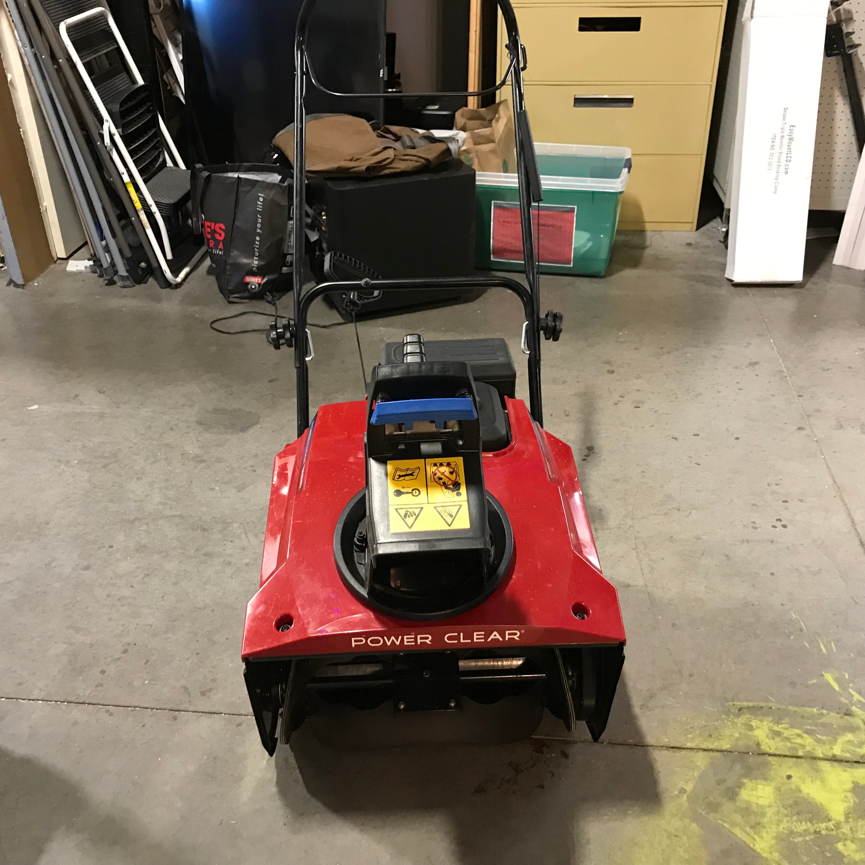 Toro Power Clear 21" Snow Blower 38753 Like New