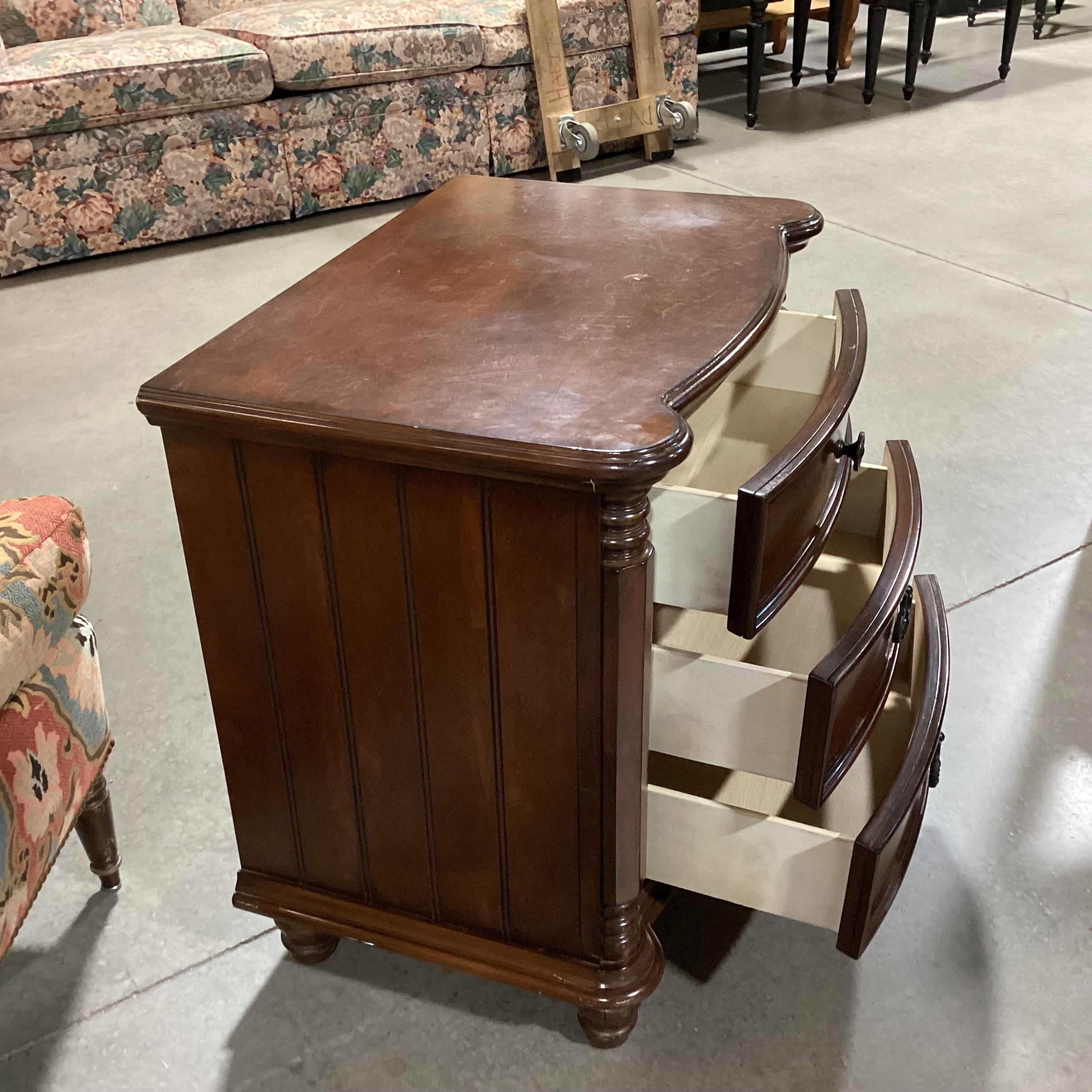 Dark Finish Carved Wood Column Detail 3 Drawer Nightstand 26"x 18"x 26.5"