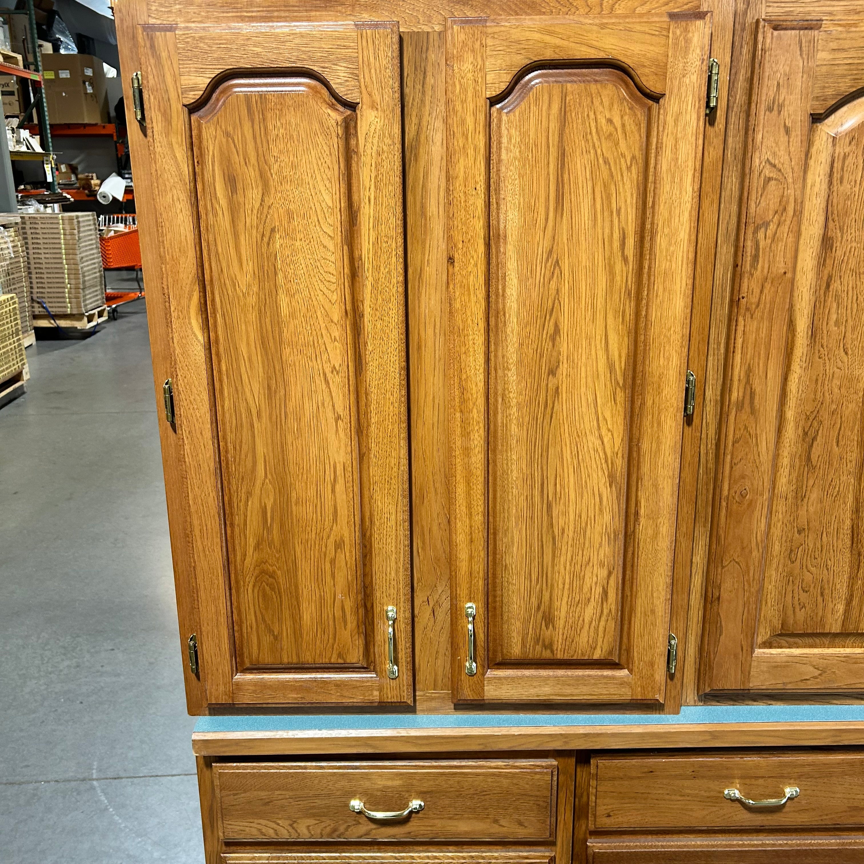 15 Piece Medium Stain Set With Brass Handles