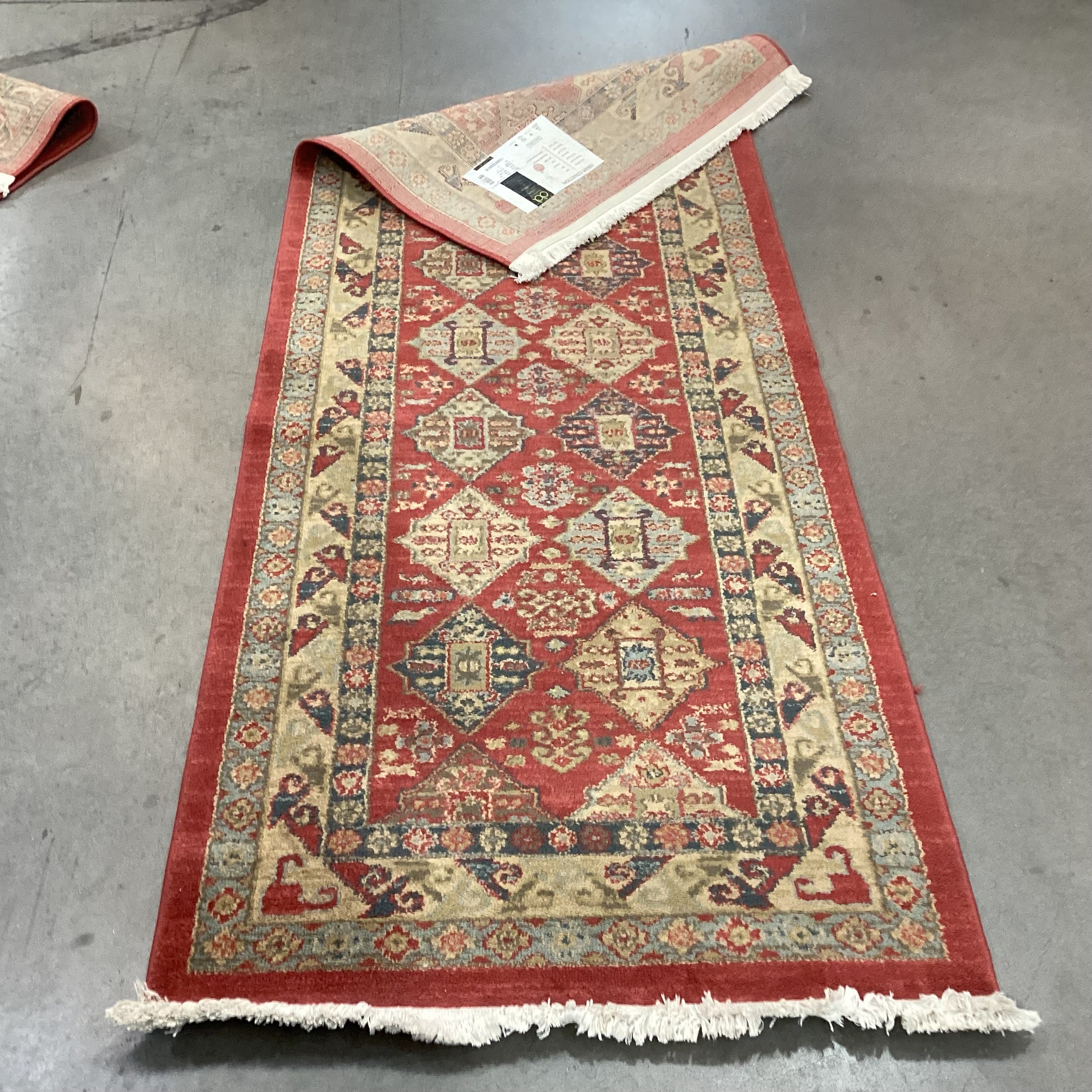 Unique Loom Serapi Collection Red Gold Poly Runner Rug 2' 8"x 6' 8"