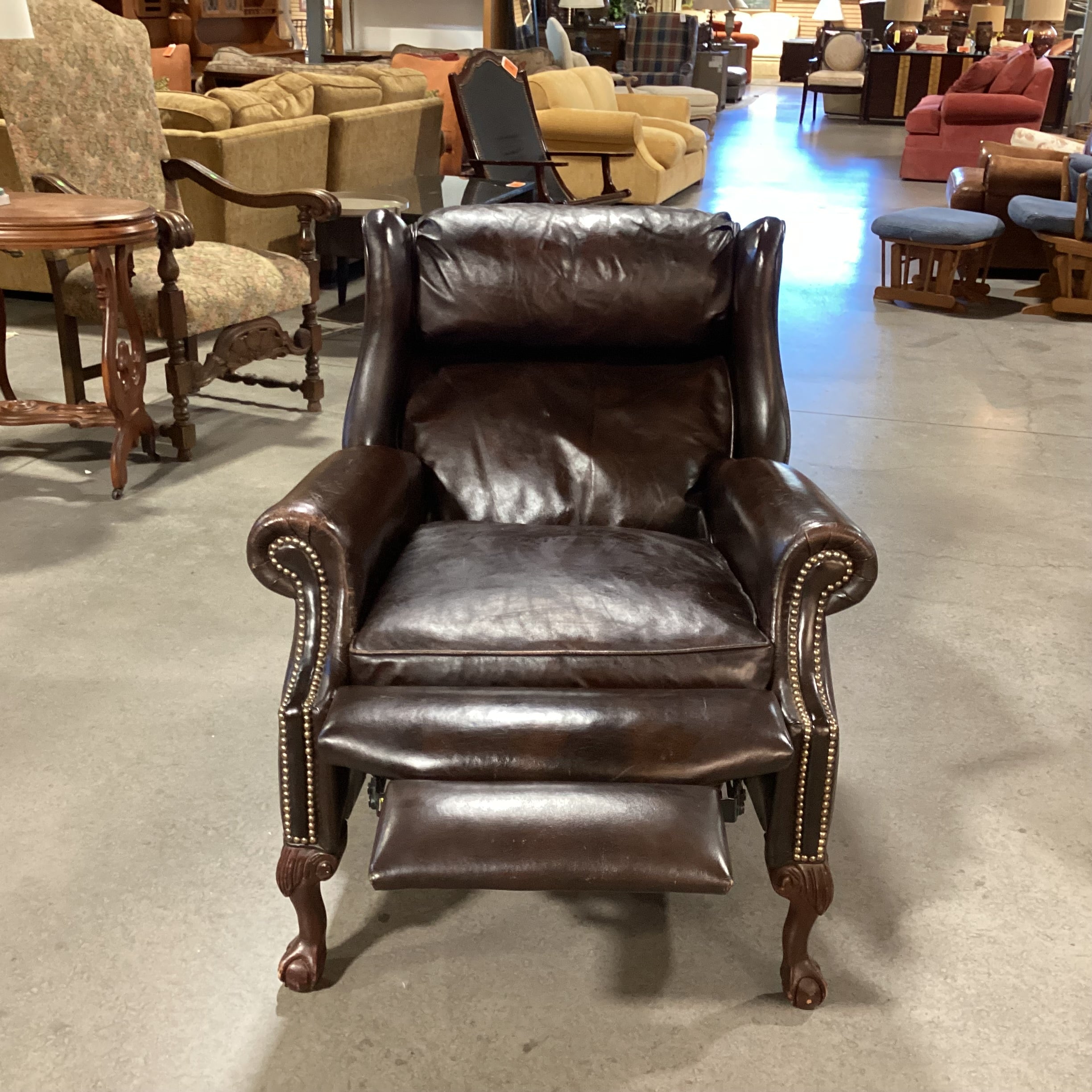 Bradington Young Leather Nailhead Claw & Ball Feet Winged Recliner Chair 34"x 38" to 68"x 40"