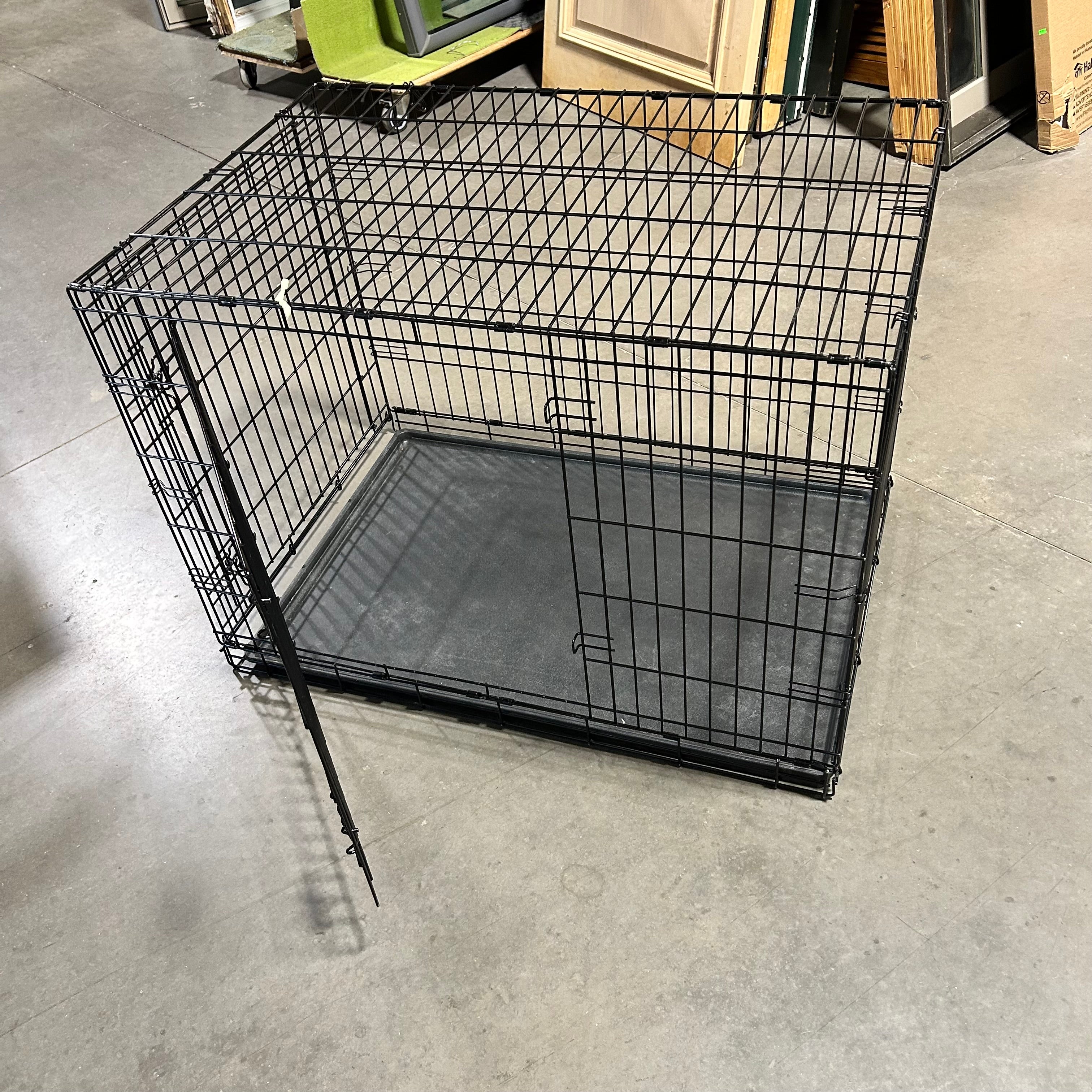 Large Black Wire Dog Crate 42"x 28" 30.5"