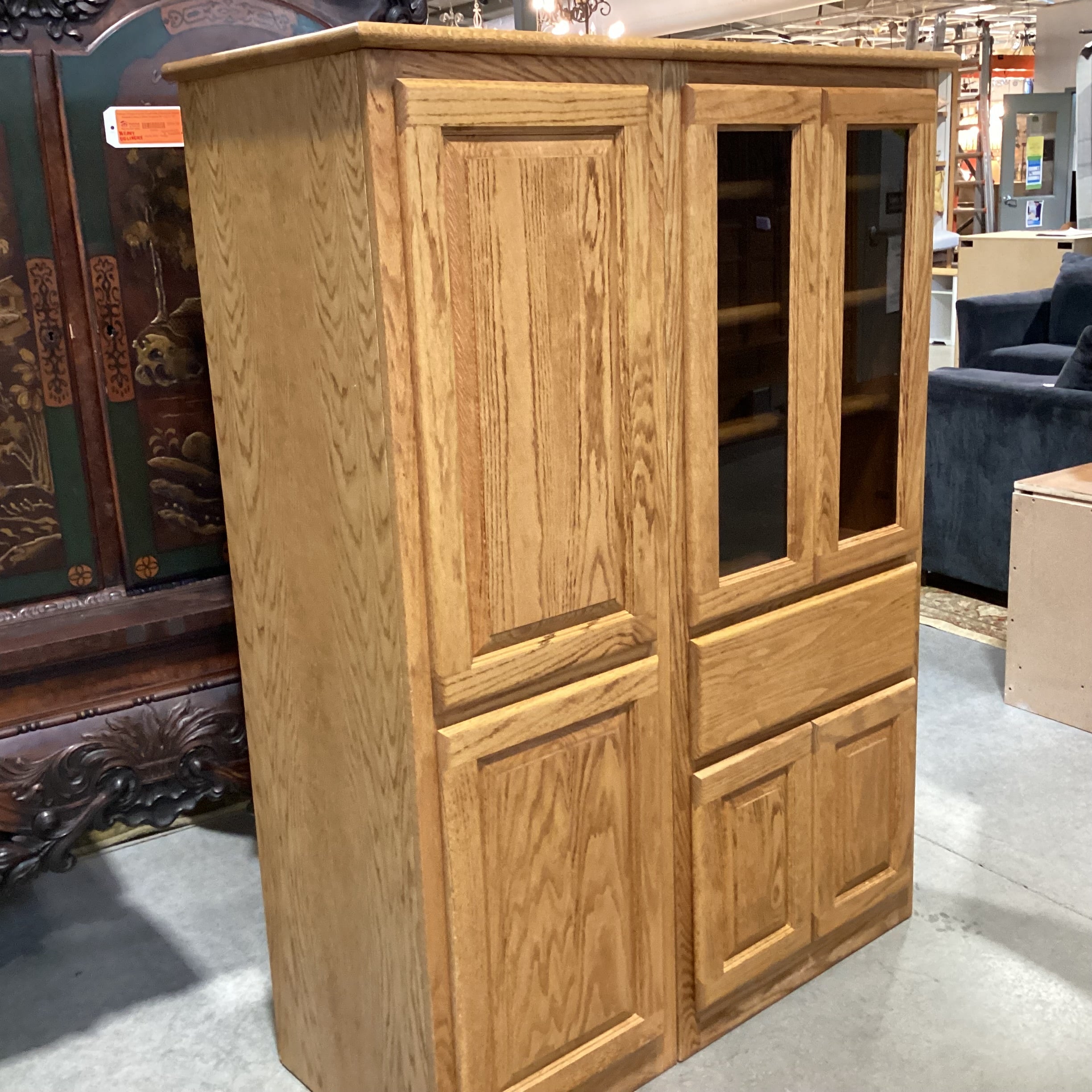 Woodleys Oak 5 Door with Shelves 1 Drawer Entertainment Cabinet 47"x 20"x 63.5"