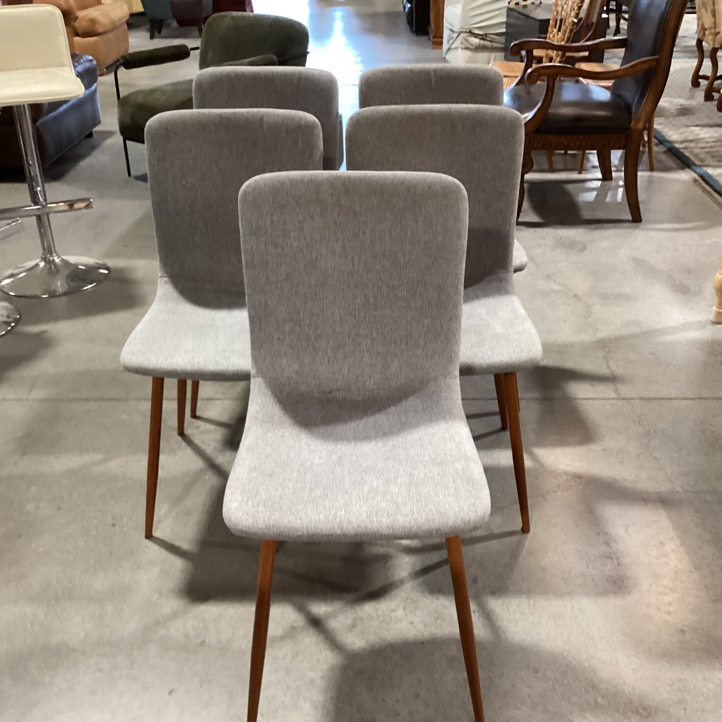 Set of 5 Mid Century Style Grey Heather & Wood Style Metal Dining Chairs 17"x 20"x 34.5"