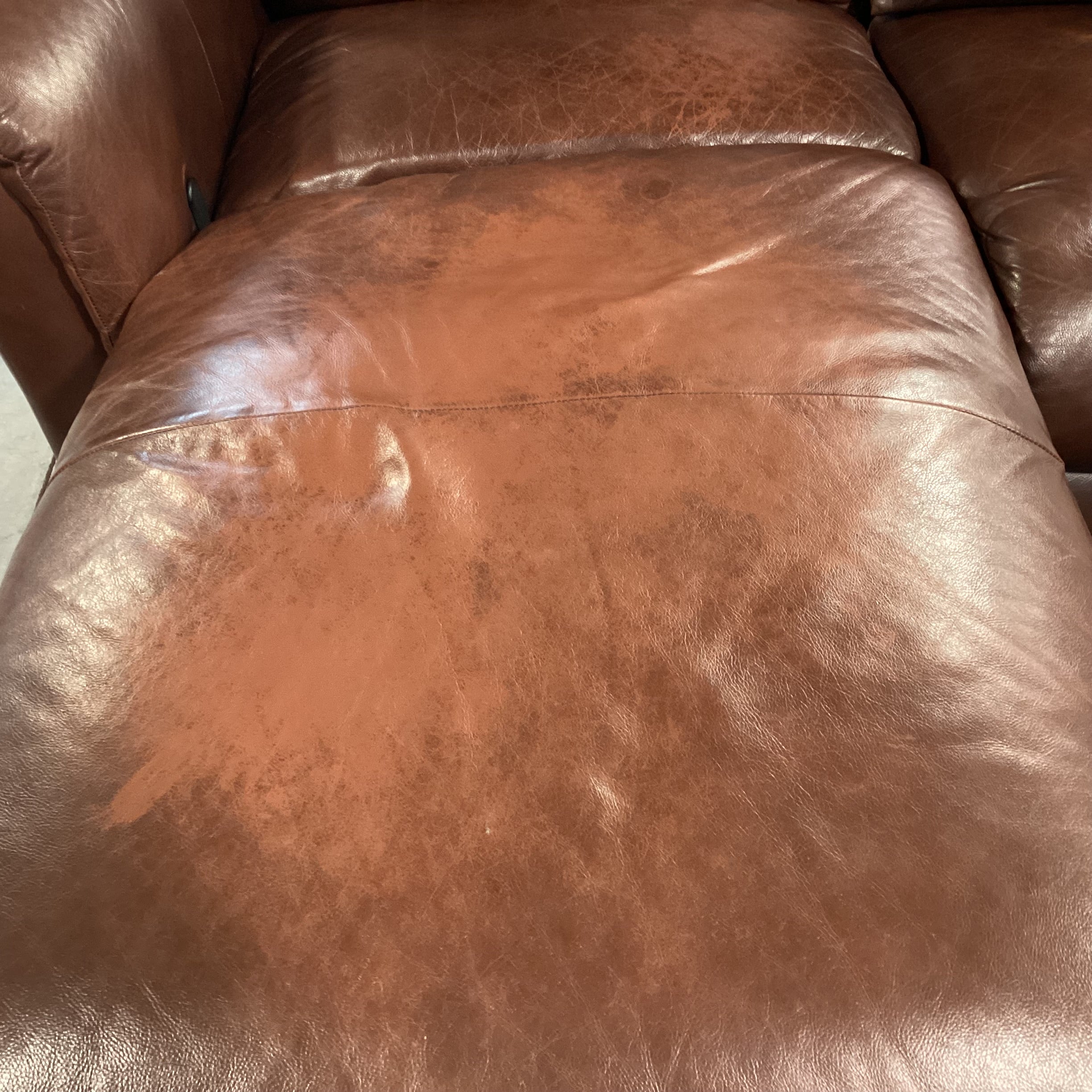 La-z Boy Brown Leather with End Recliners & Chaise 4pc Sectional 140"x 96"x 40"x 30"