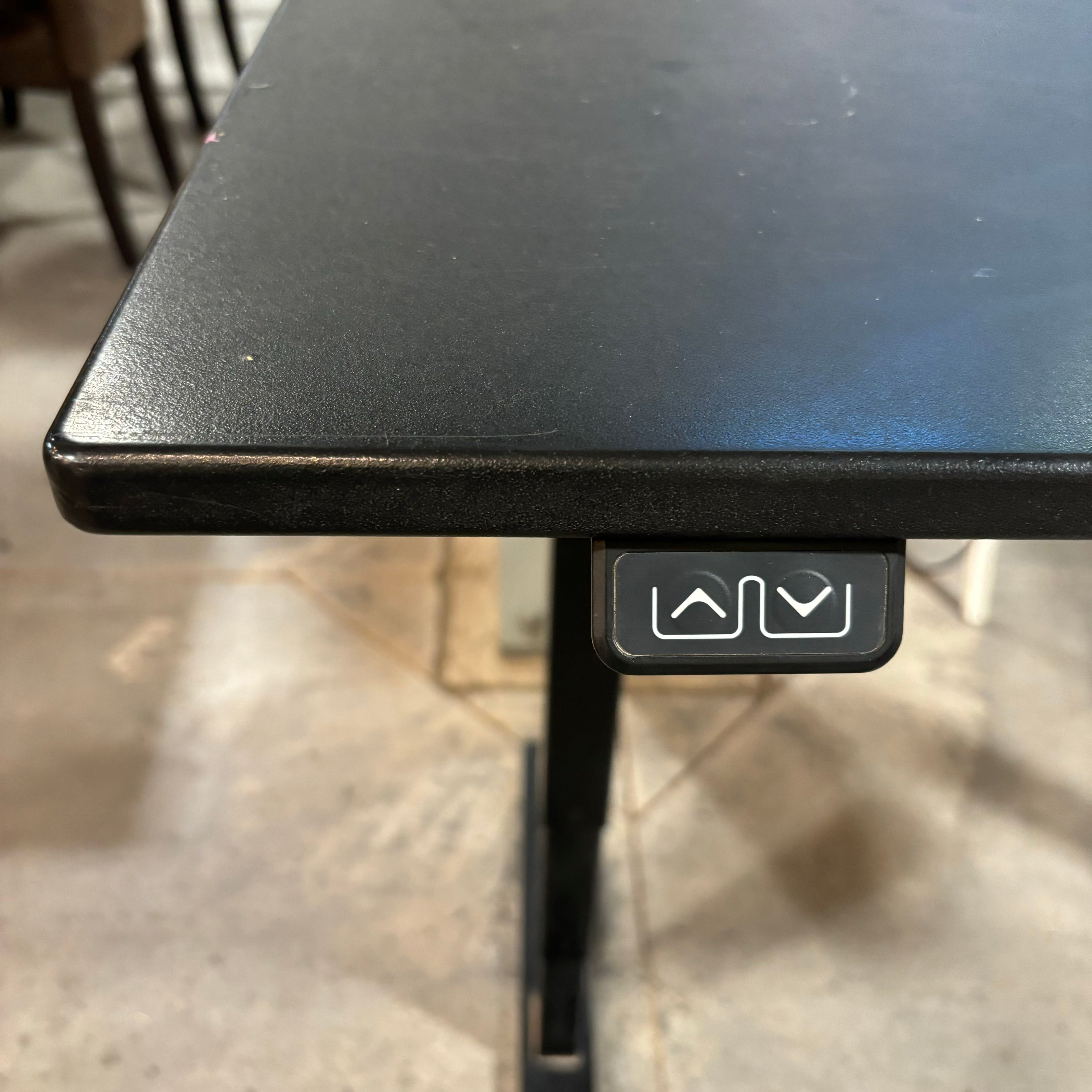 Evodesk Black Coated Wood & Steel Base Adjustable Height Sit to Stand Desk 48"x 30"x 24.5" to 50"