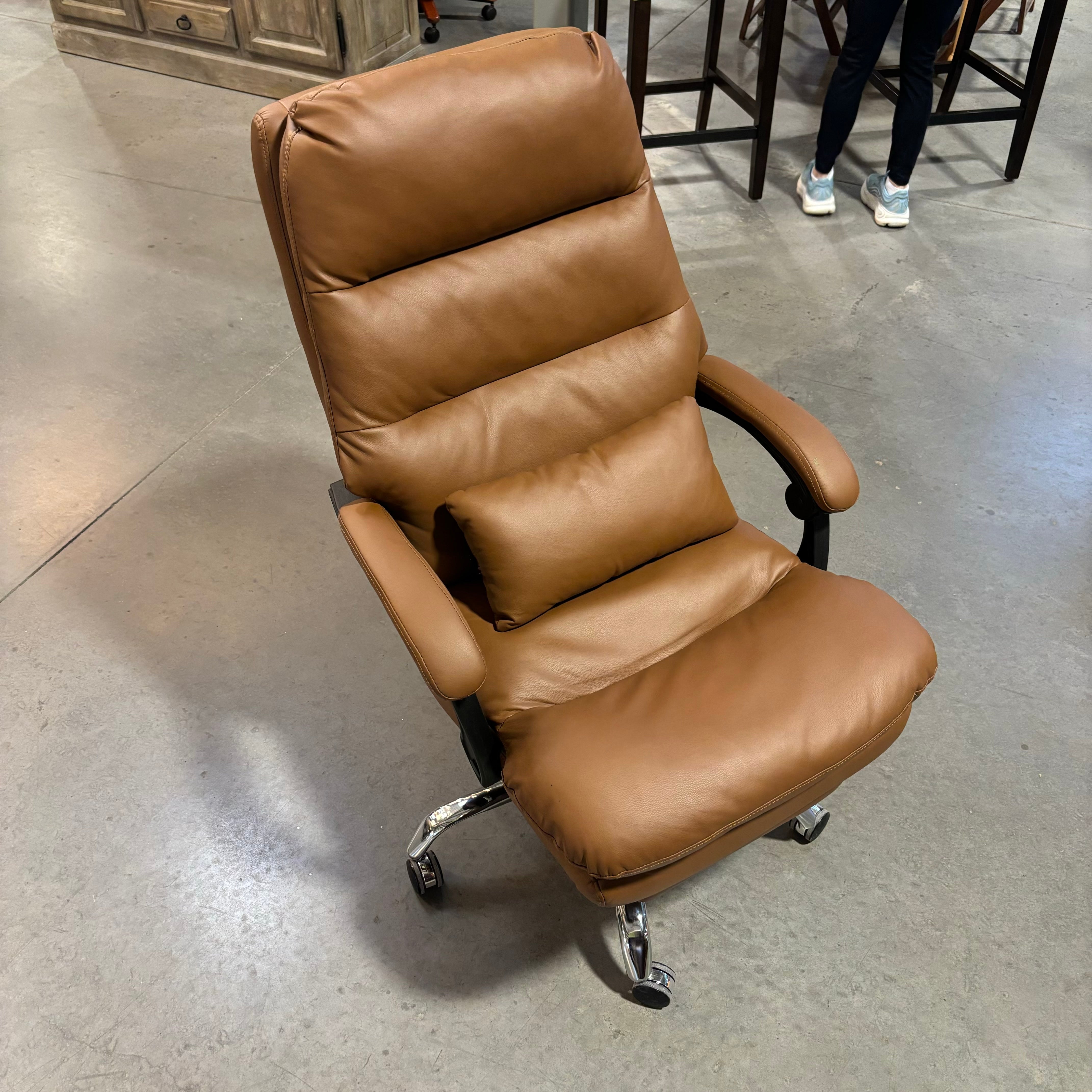 Light Brown Leather Ergonomic Design with Footrest & Pillow Office Chair 28"x 34"x 44"