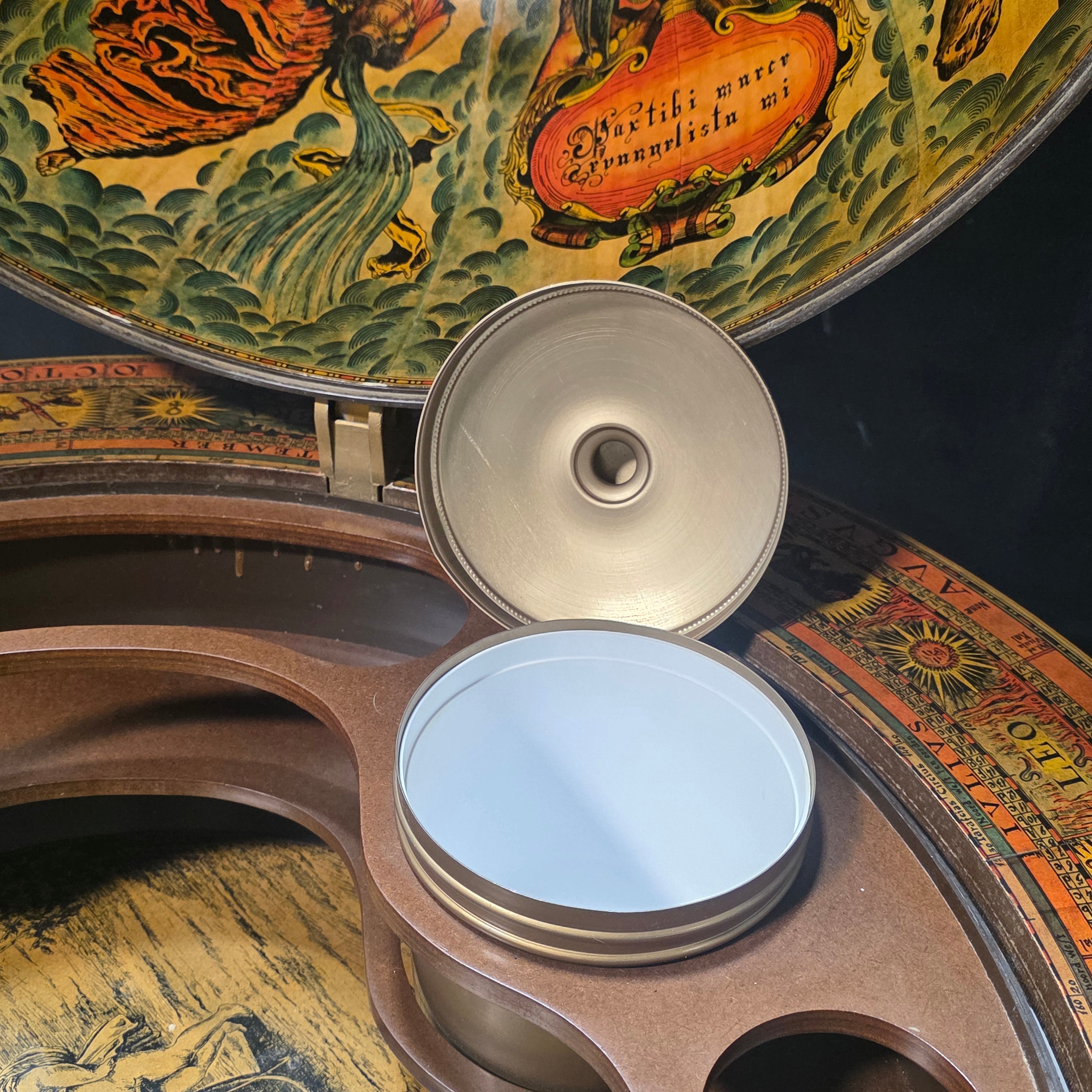 1980 Late 20th Century Mappamondo Italian Globe Bar