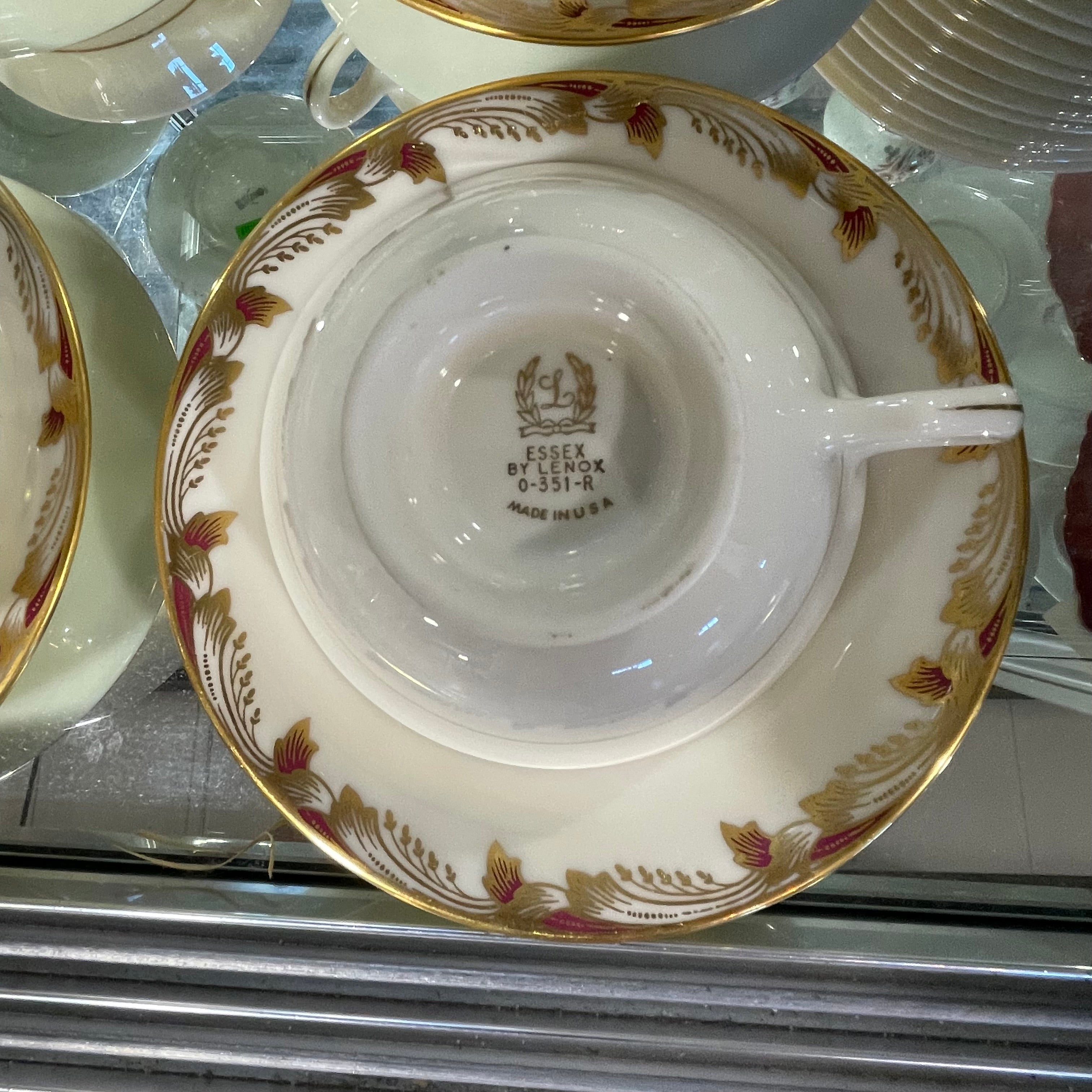 Set of 88 Pieces Lenox "Essex" Maroon Classic Porcelain Dinnerware Set