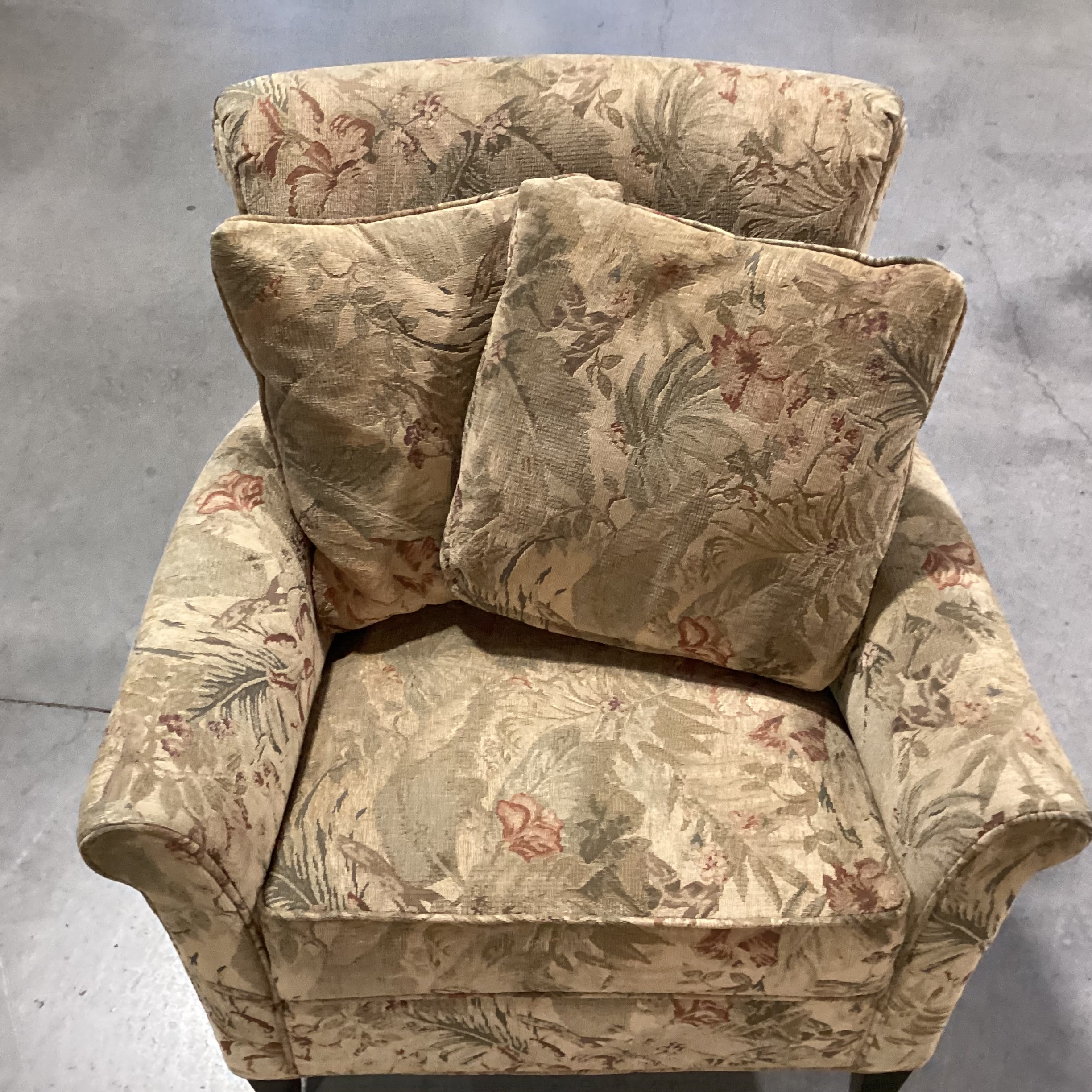 Golden Tan Green & Red Floral Chair 34"x 36"x 36"
