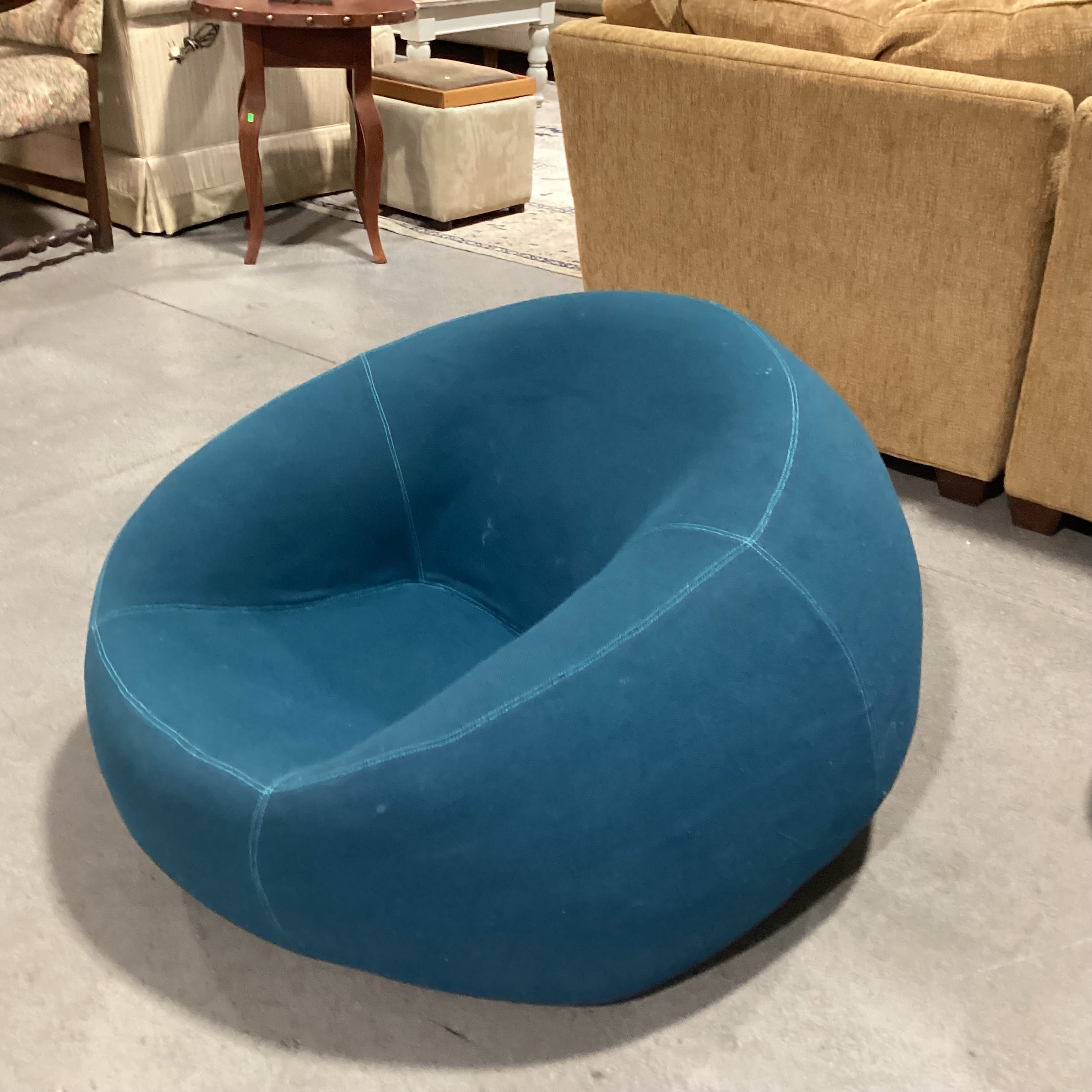 HUG Lake Tweed with Stitching Accent Round Low Chair 38"x 44"x 26"