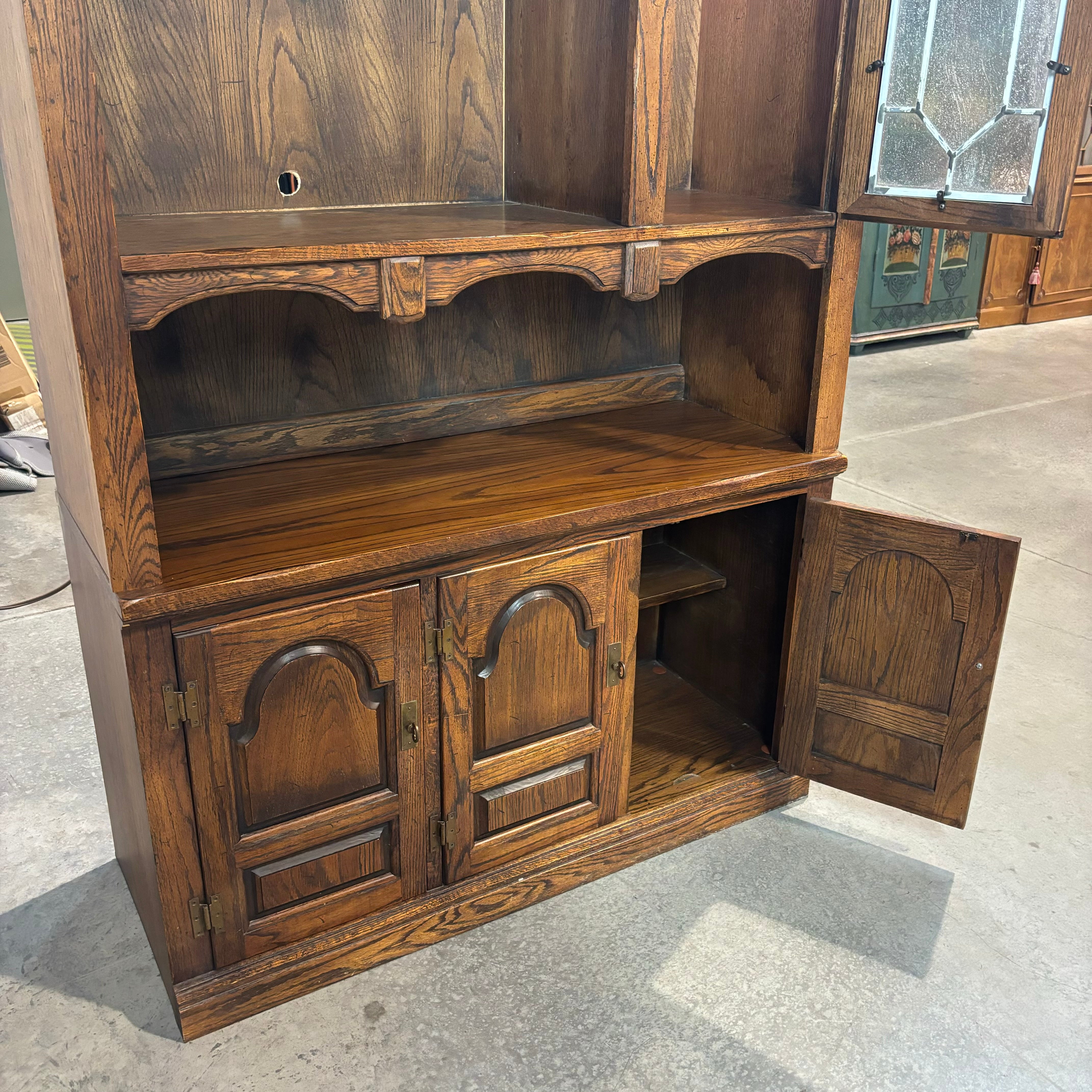 Dark Finish Solid Wood & Leaded Glass 5 Door Lighted Display Bookcase 45"x 18"x 87"