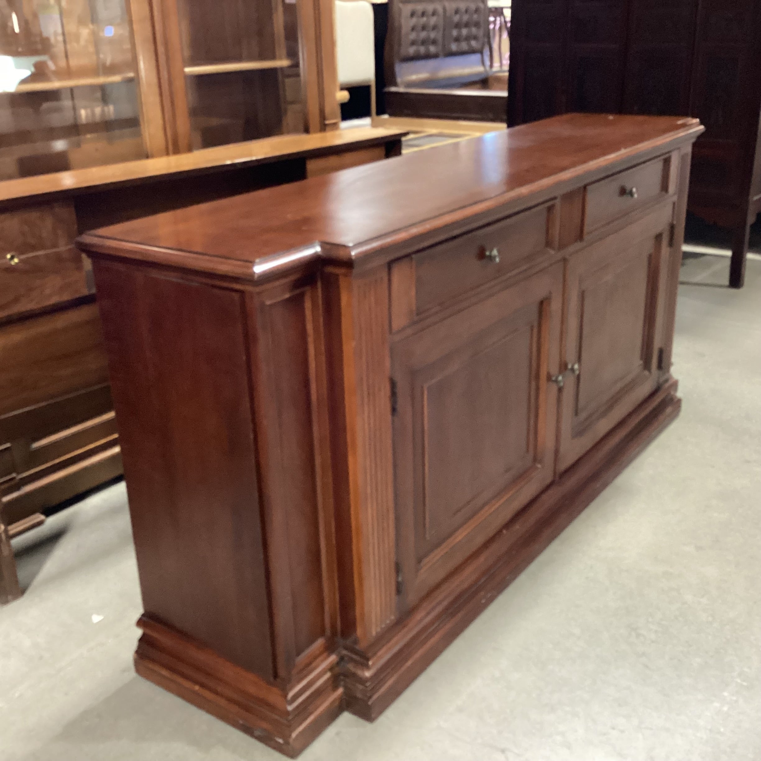 Ethan Allen Solid Carved Finished Wood 4 Door 2 Drawer Sideboard 78.5"x 19"x 31"