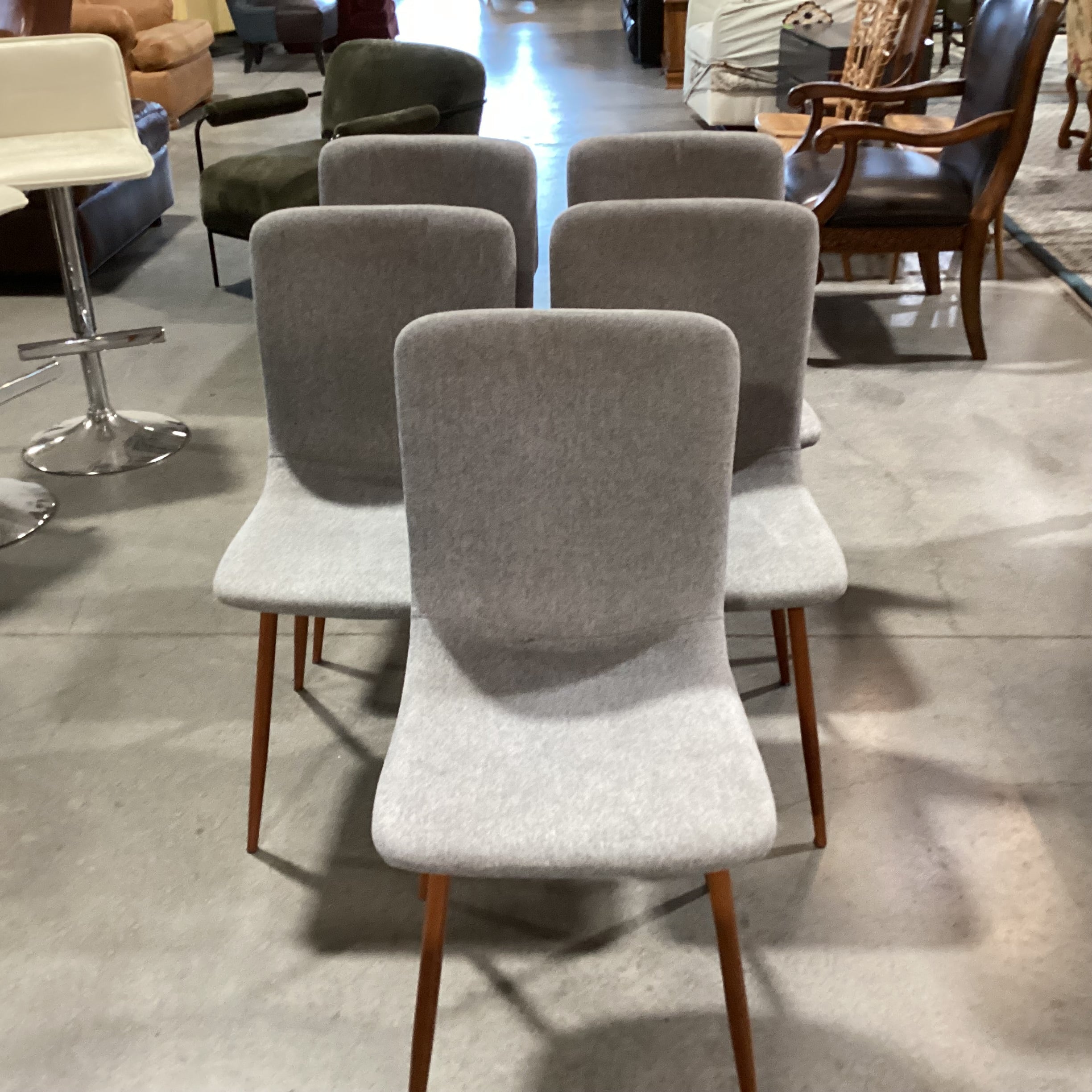 Set of 5 Mid Century Style Grey Heather & Wood Style Metal Dining Chairs 17"x 20"x 34.5"