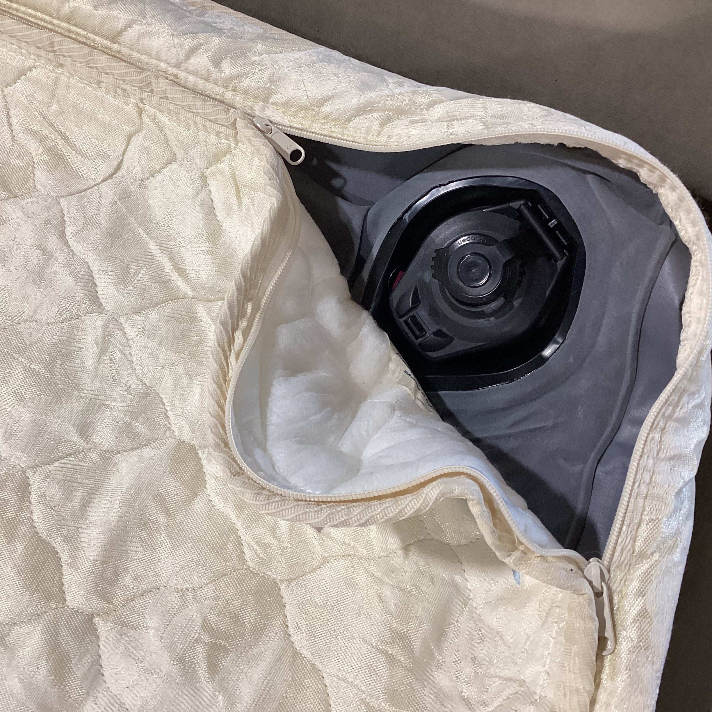 Room & Board Beige Queen Sleeper Sofa 81"x 40"x 29"