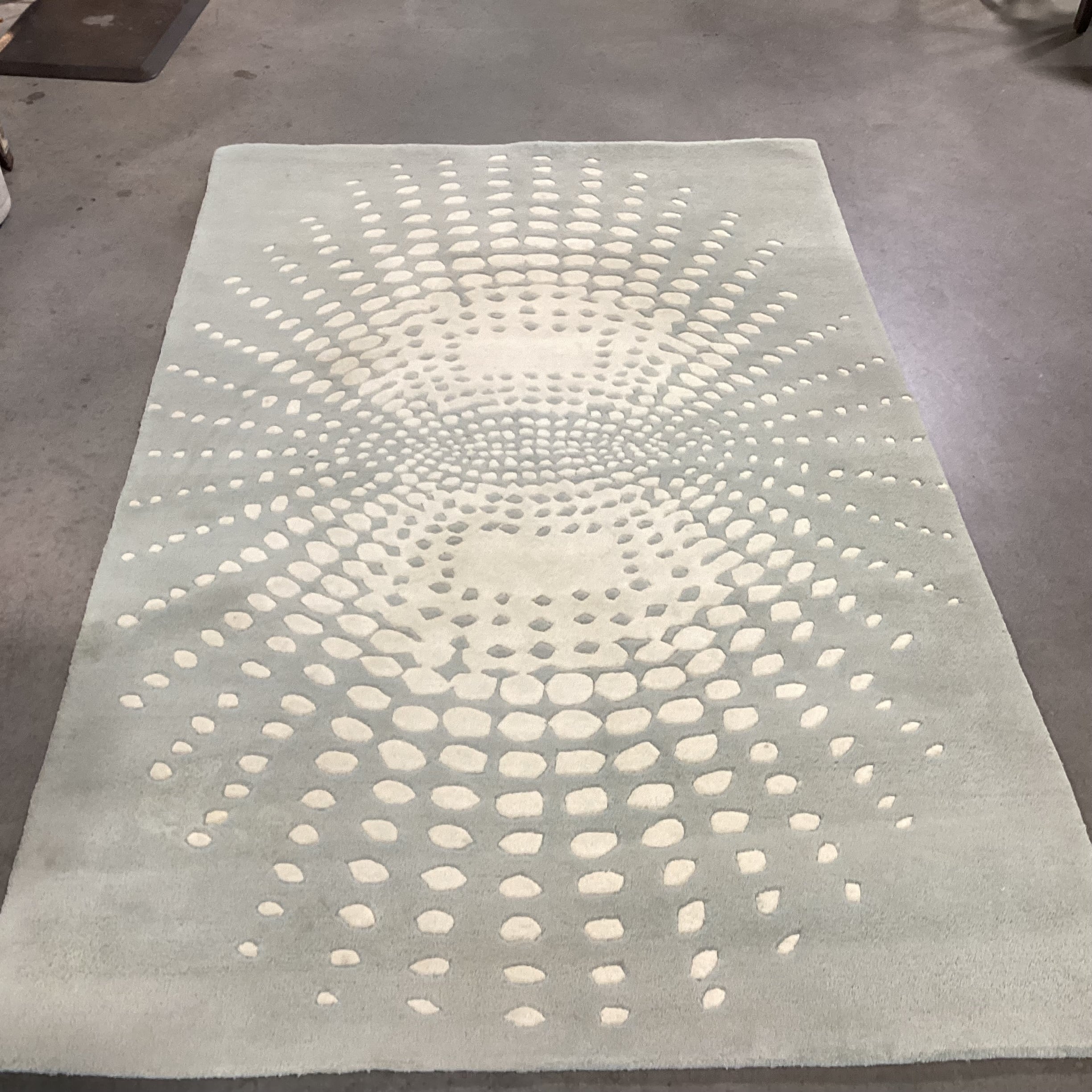 Safavieh Soho Blue Ivory Wool Rug 5'x 8'