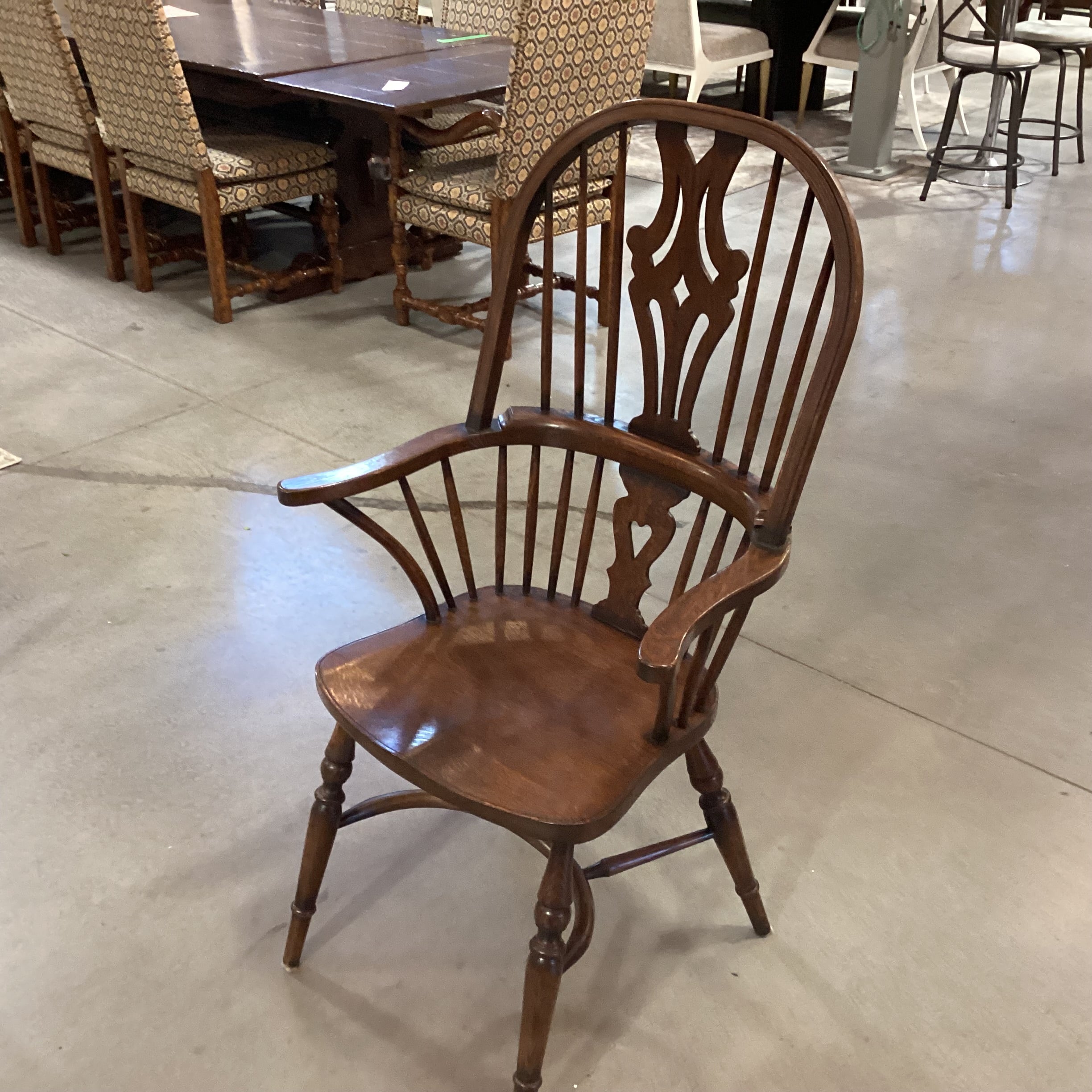 Vintage Oak Windsor Chair 26"x 22"x 46"