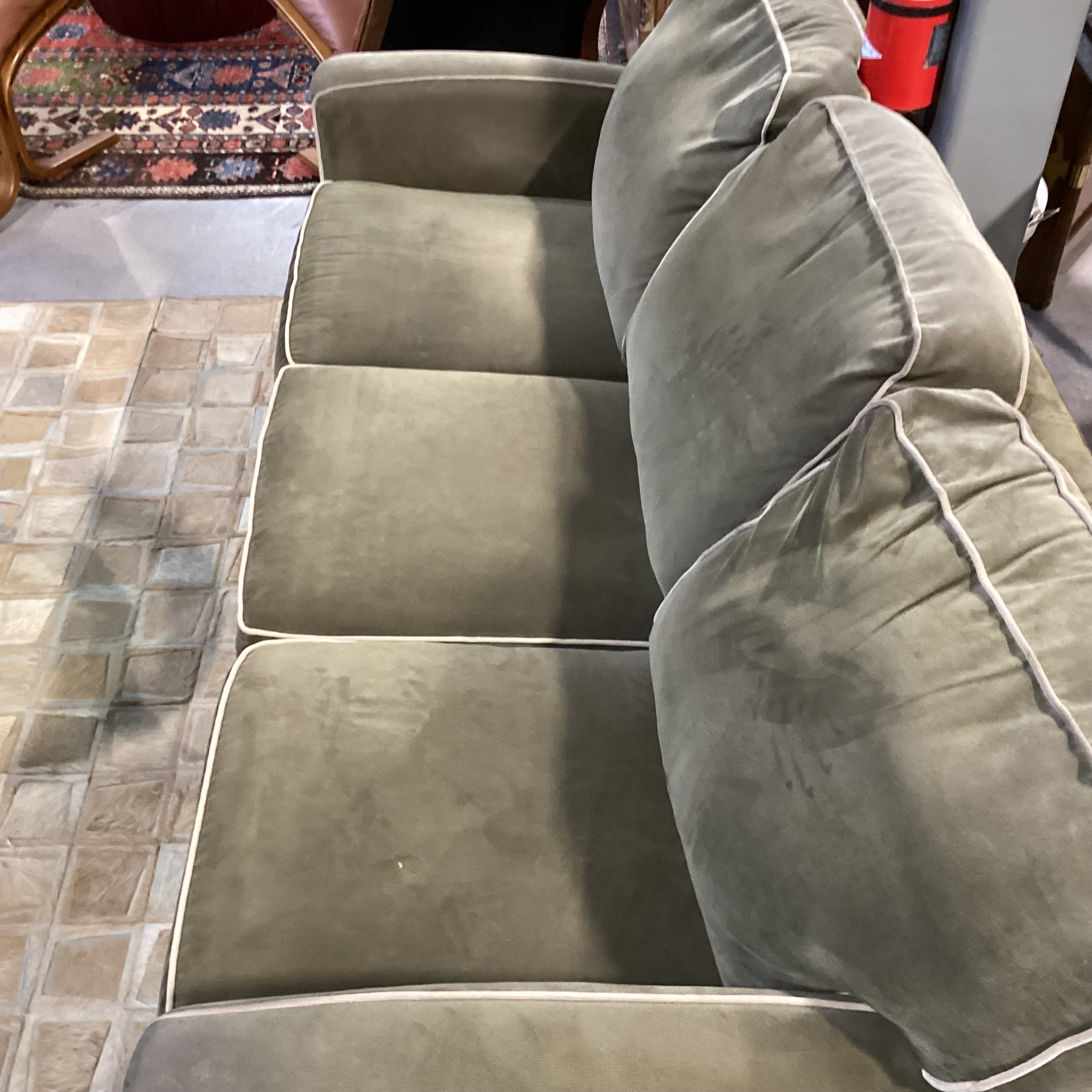 Flexsteel Olive Woven with Cream Piping Sofa 75"x 38"x 36"