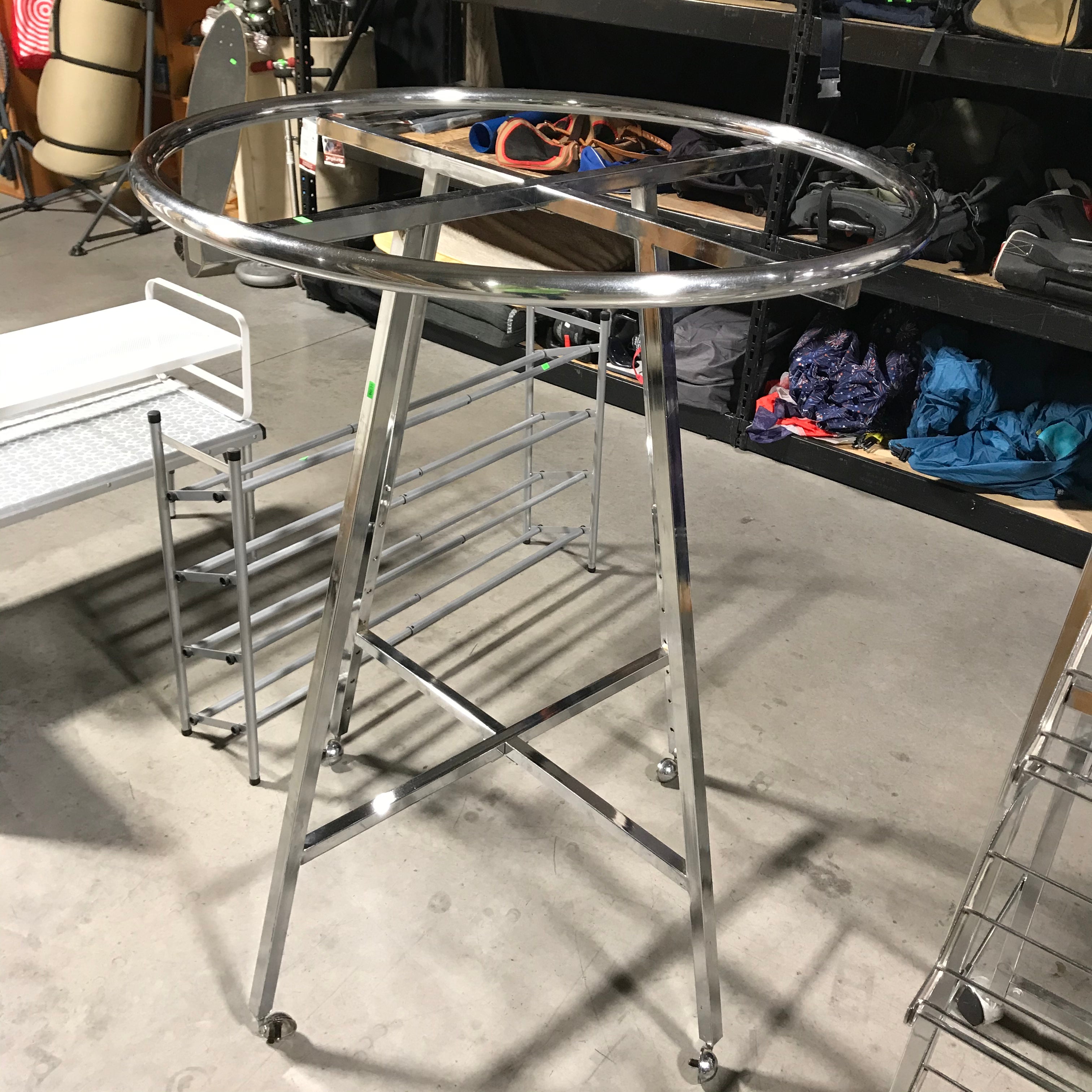 37"x 48" Circular Chrome Retail Clothes Stand with Broken Wheels
