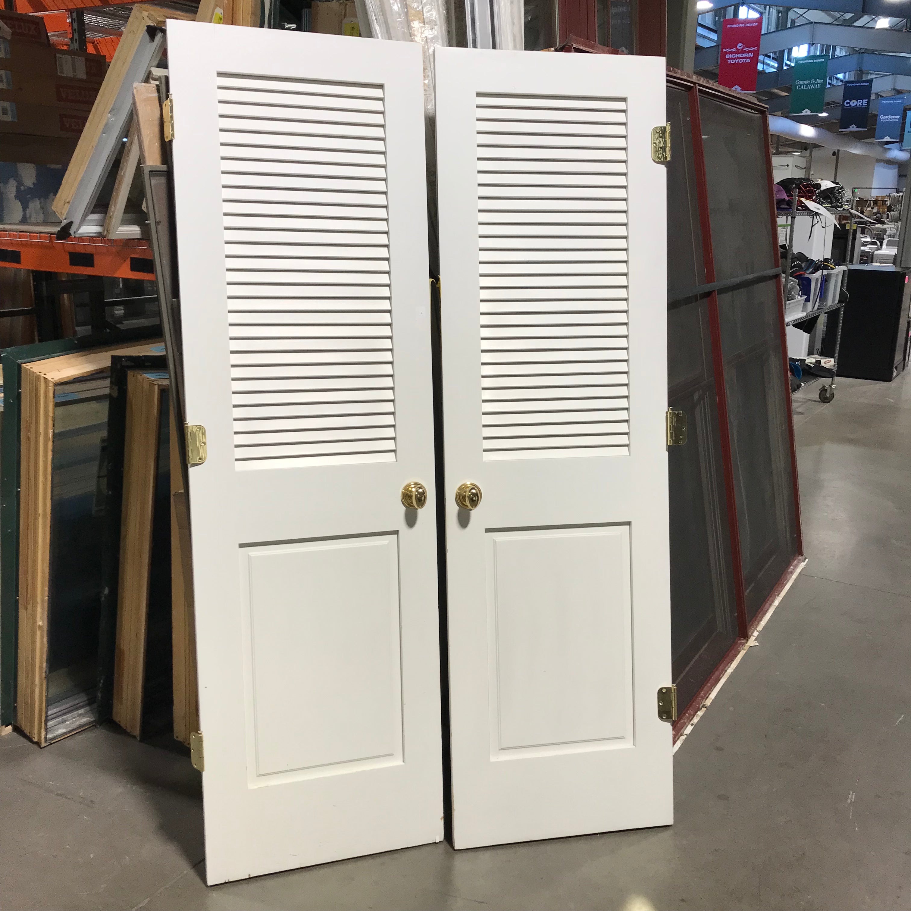 23.75"x 80"x 1.25" PAIR White 4 Square Panel Upper Panels are Louvered Interior Closet Doors with Ball Catches on Top