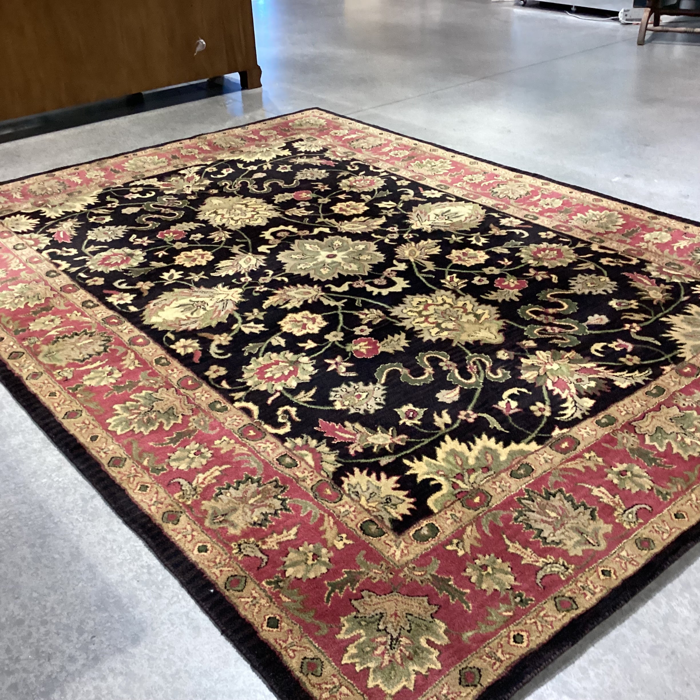 Black Gold & Red Floral Wool Rug 7'10"x 10'11"